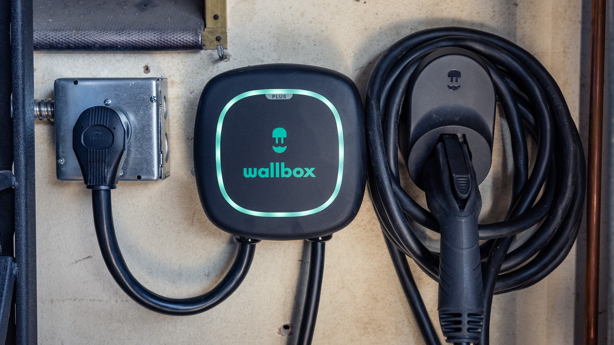 2022 Wallbox Pulsar Plus 2