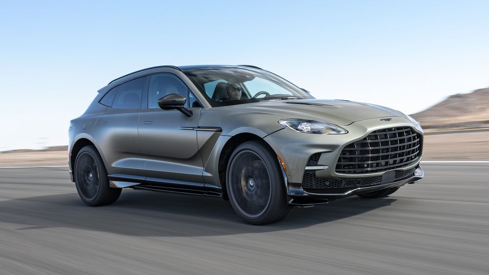 2023 Aston Martin DBX 707 2