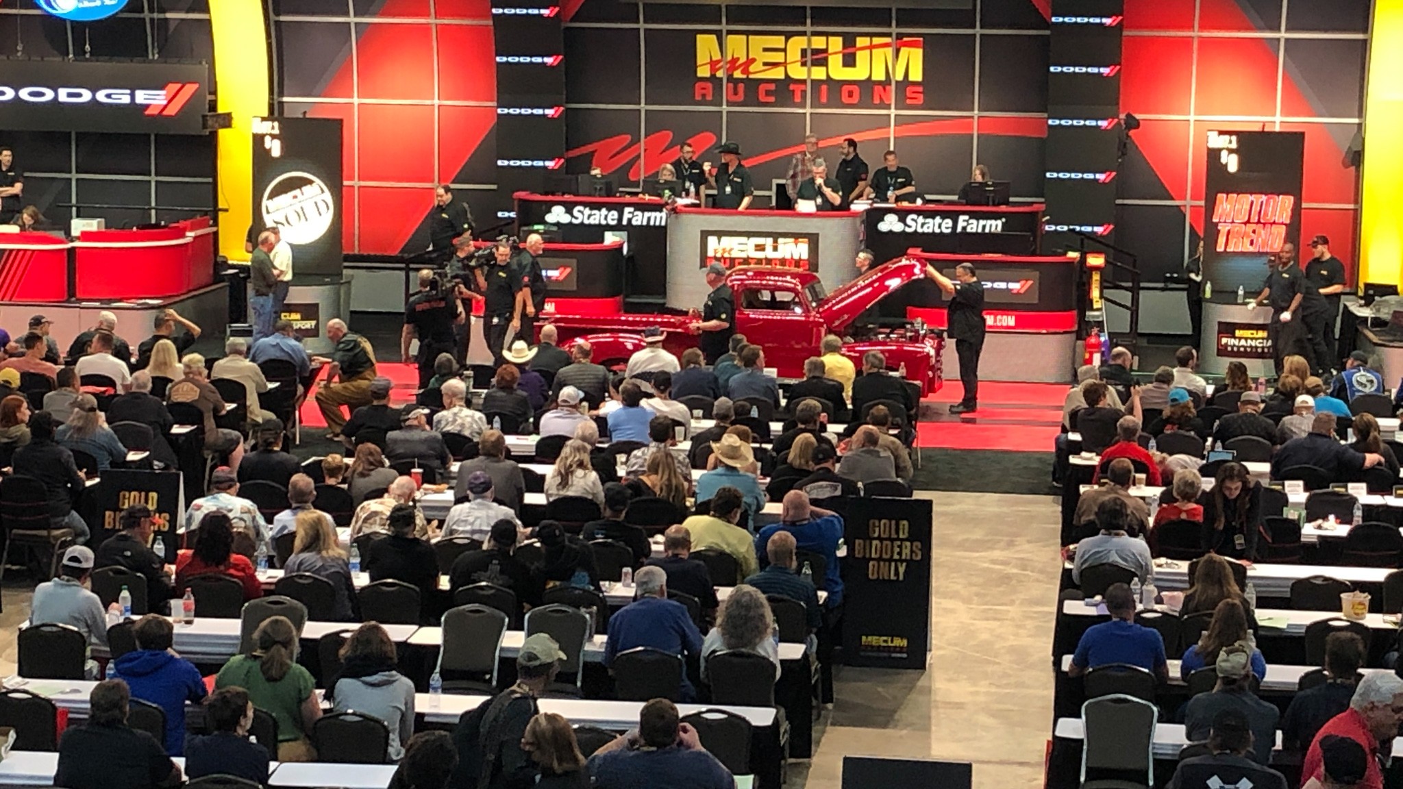 004 mecum auctions block