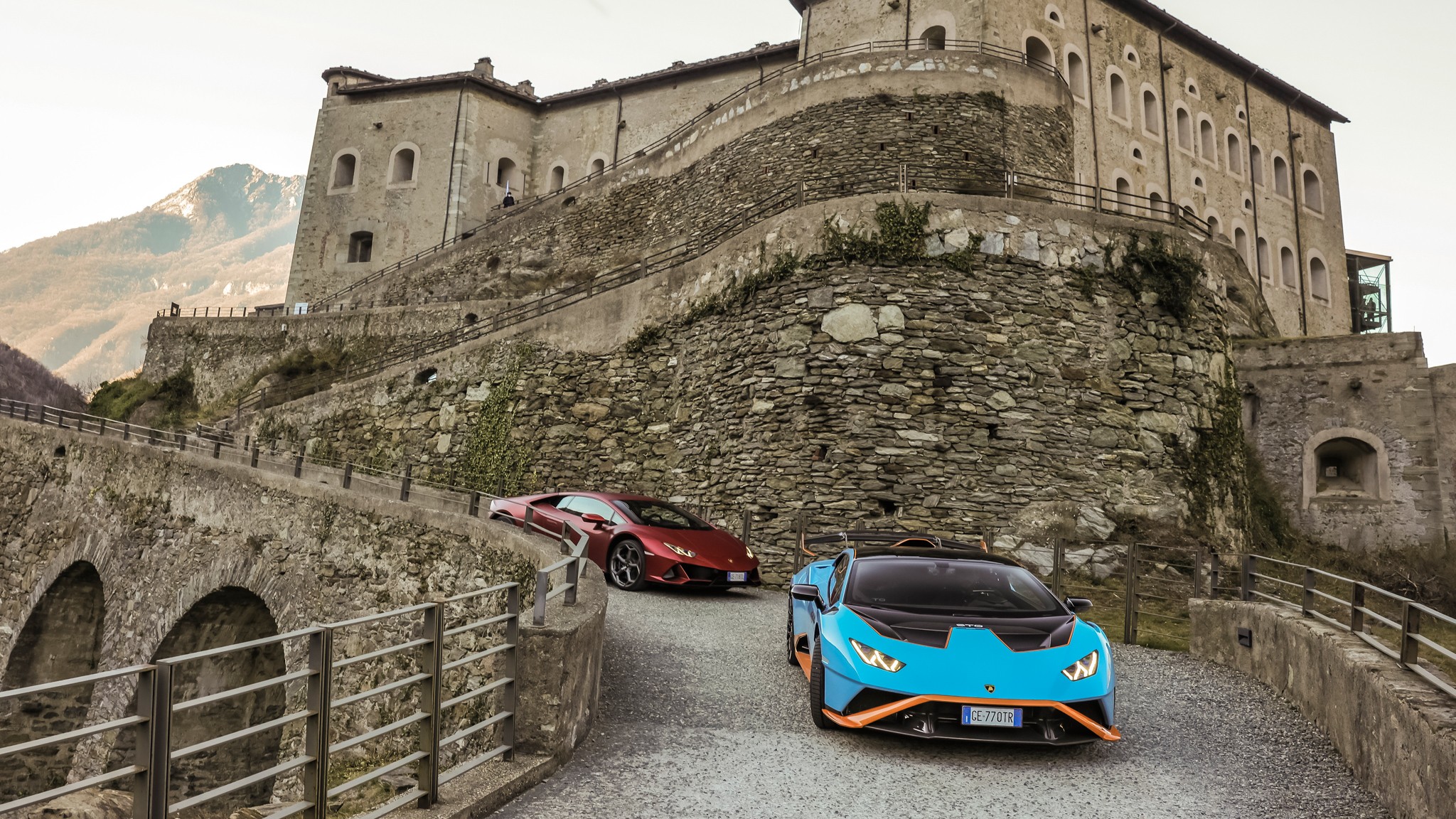 2022 Lamborghini Huracan STO 013