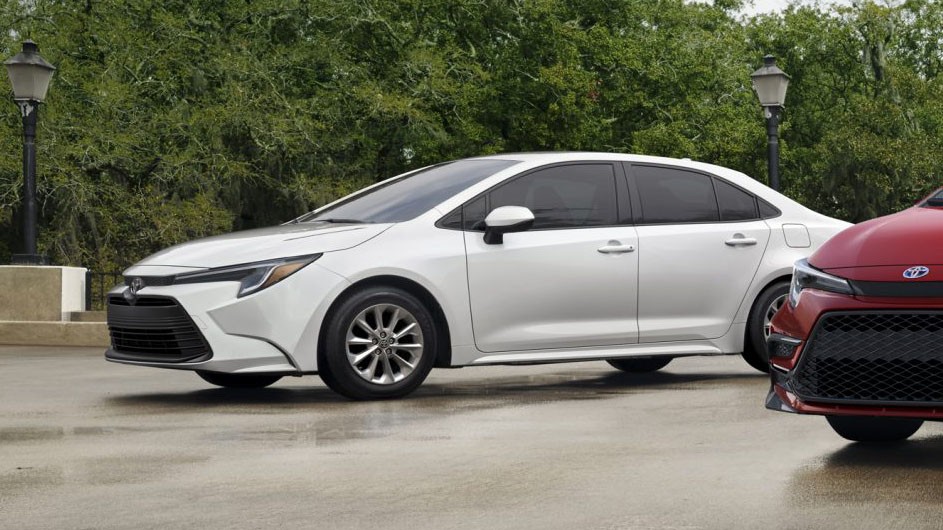 2023 Toyota Corolla 6