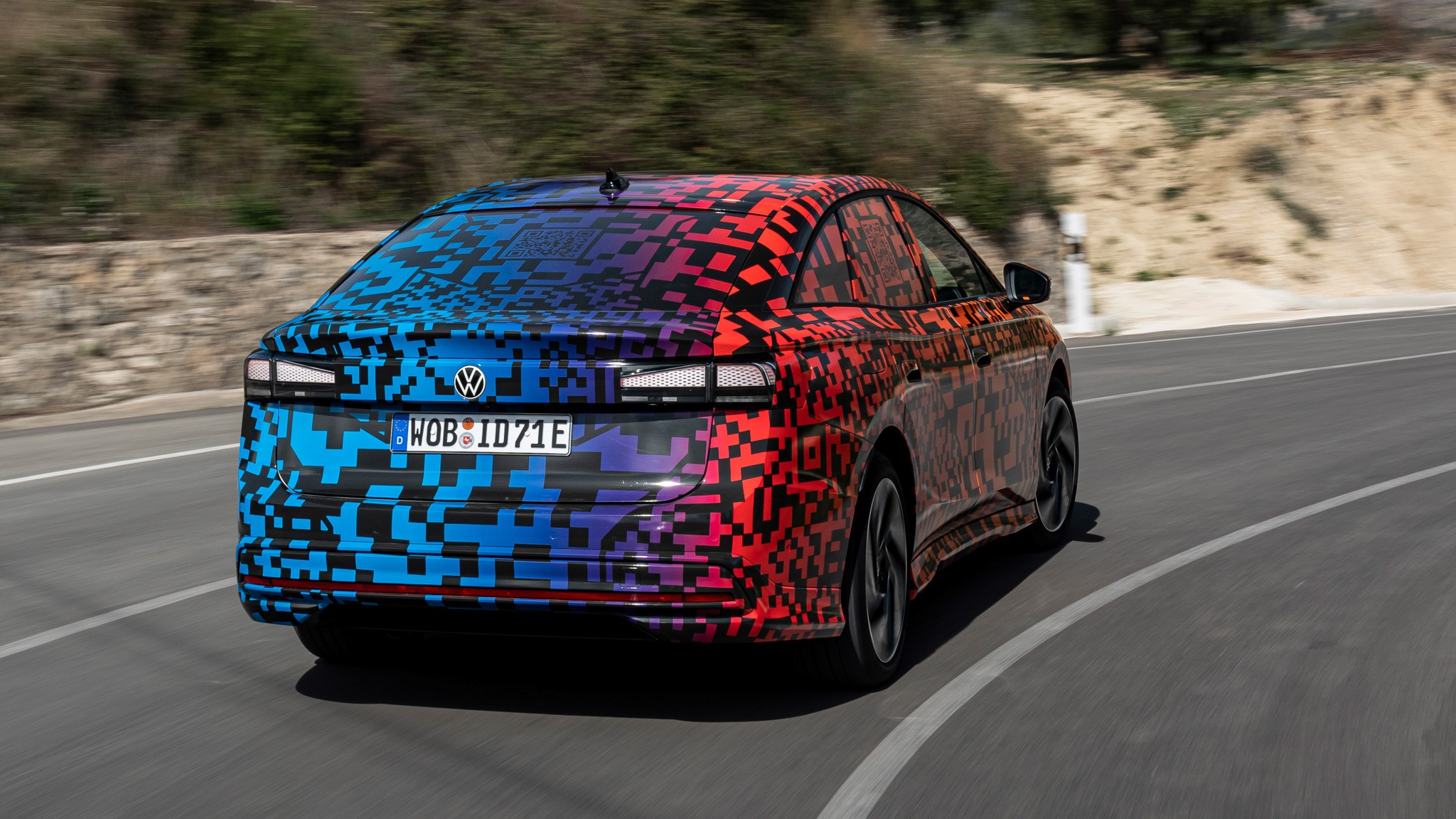 2025 Volkswagen ID7 Prototype 8