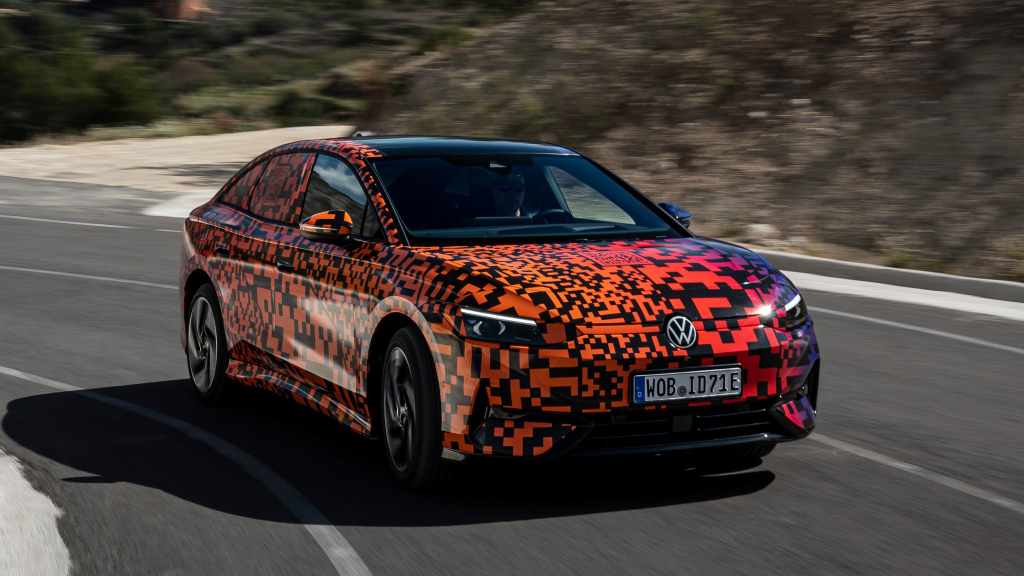 2025 Volkswagen ID7 Prototype 15