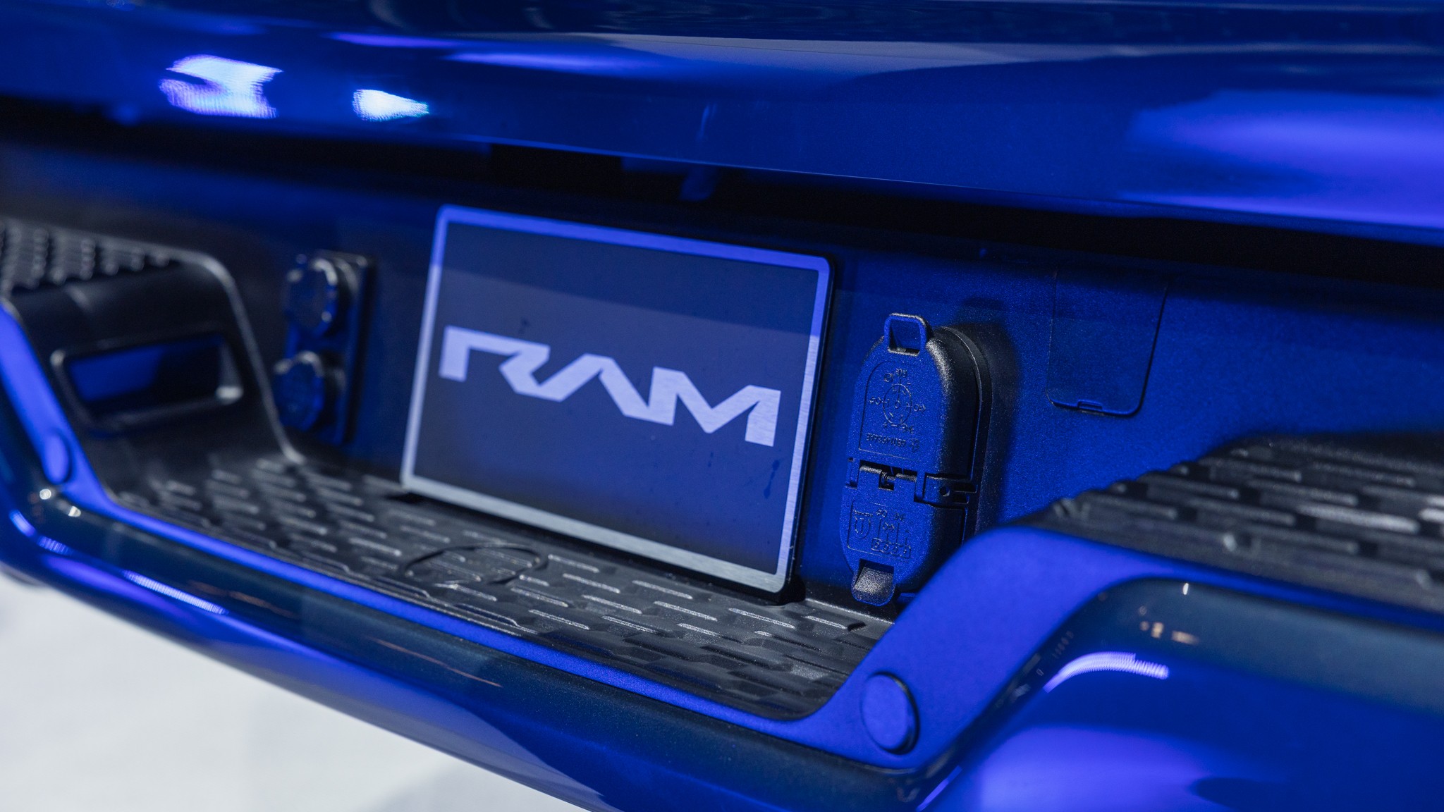 2024 Ram 1500 REV 27