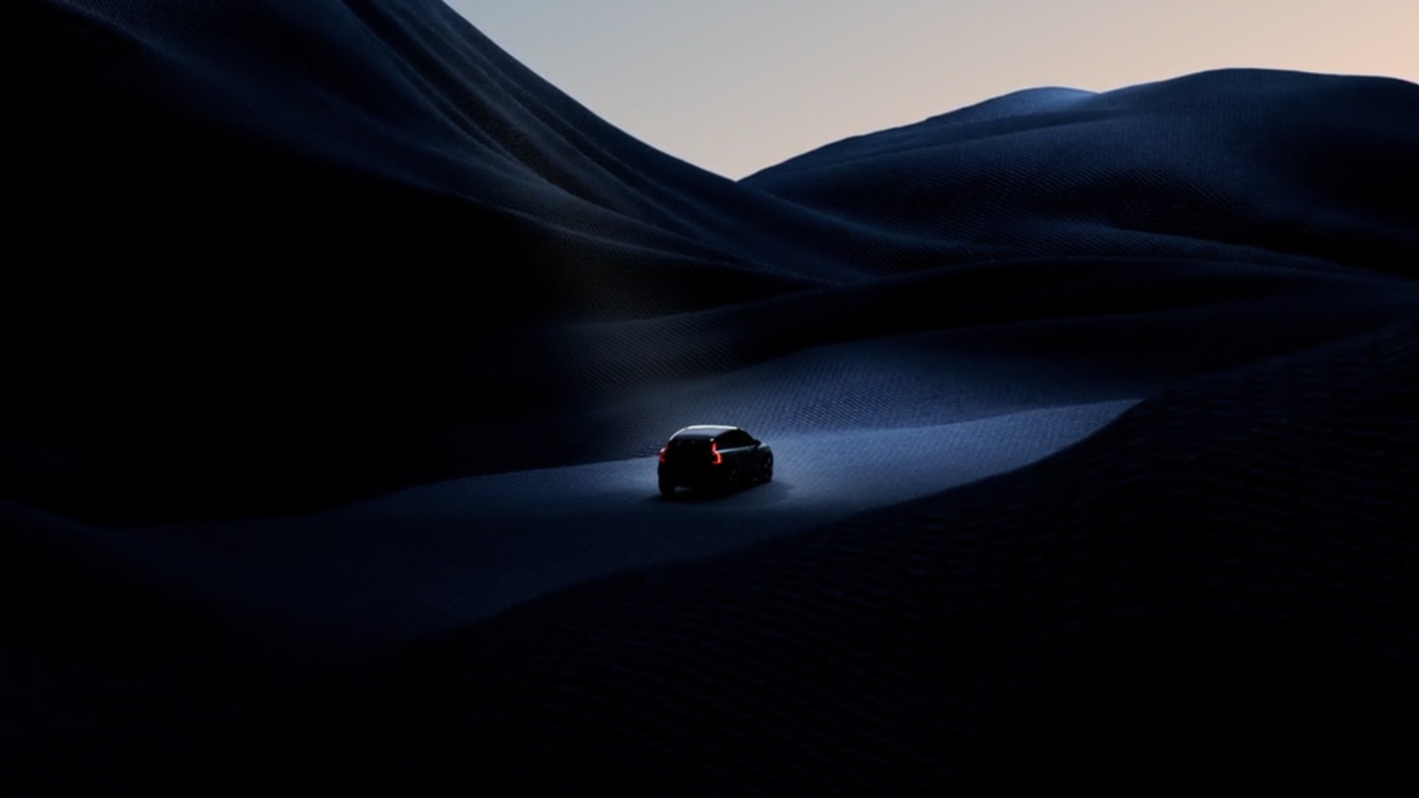 Volvo EX30 teaser 03