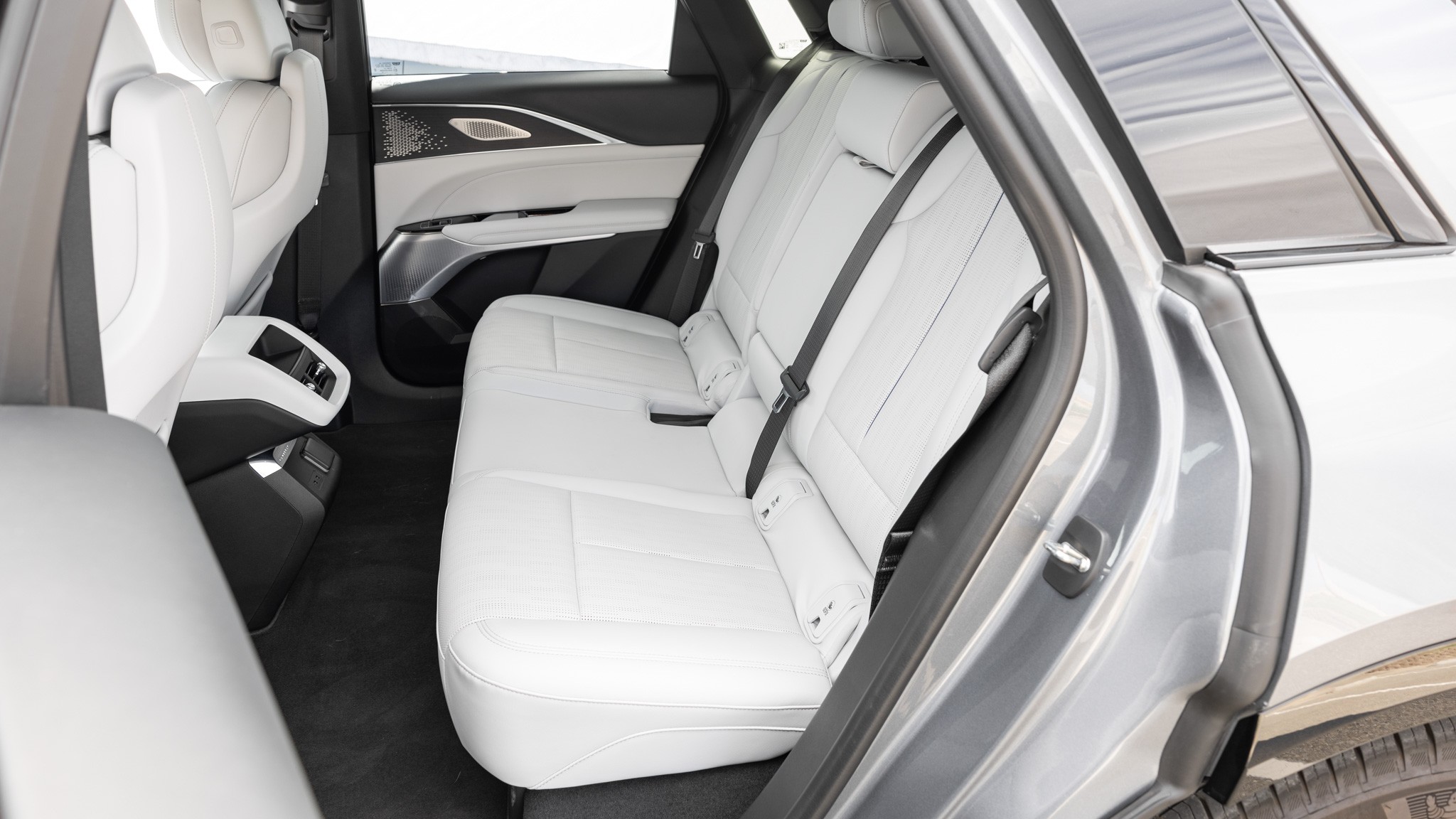 2023 Cadillac Lyriq 450E Debut Edition 9