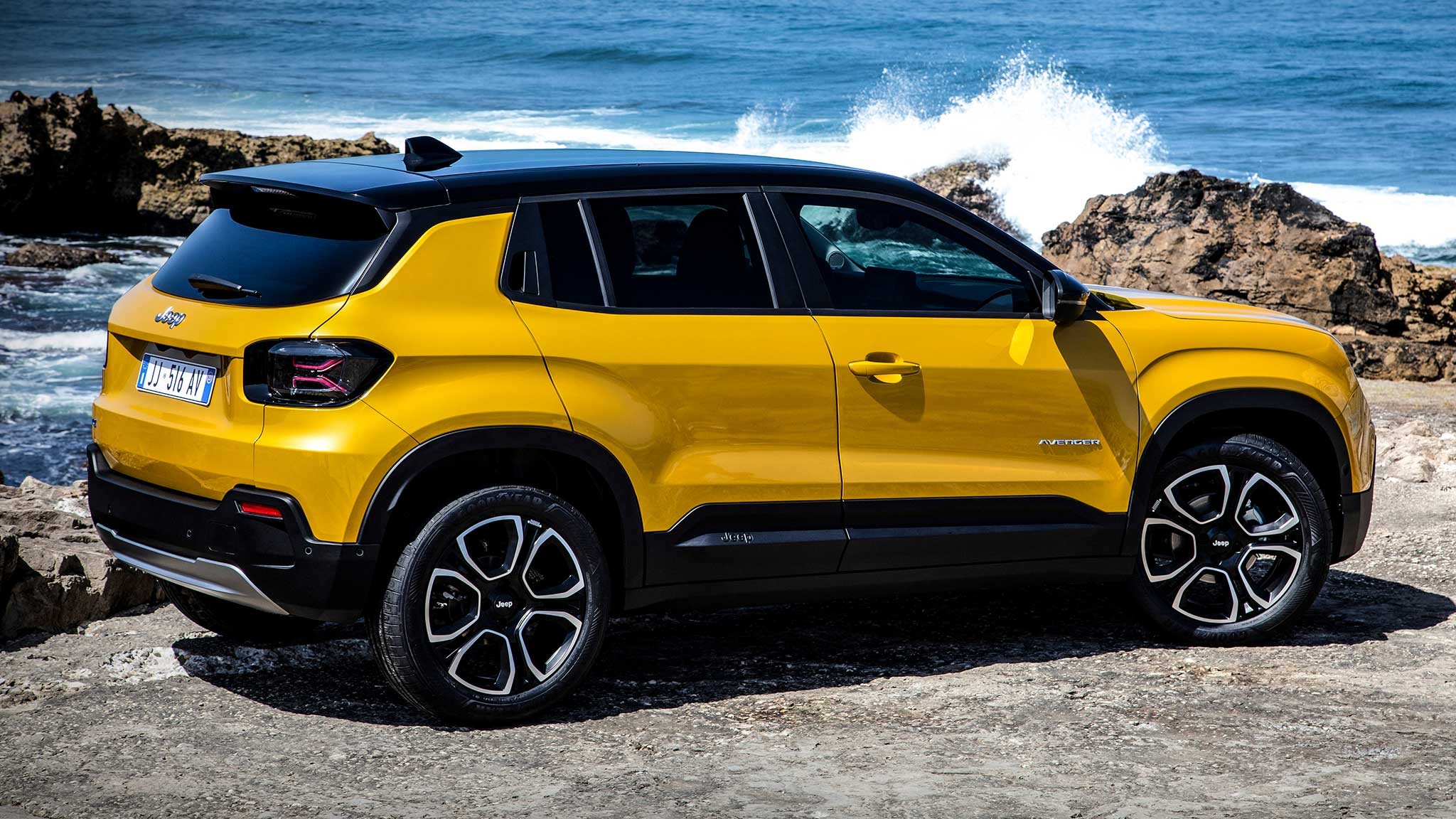 Jeep Avenger EV crossover 5