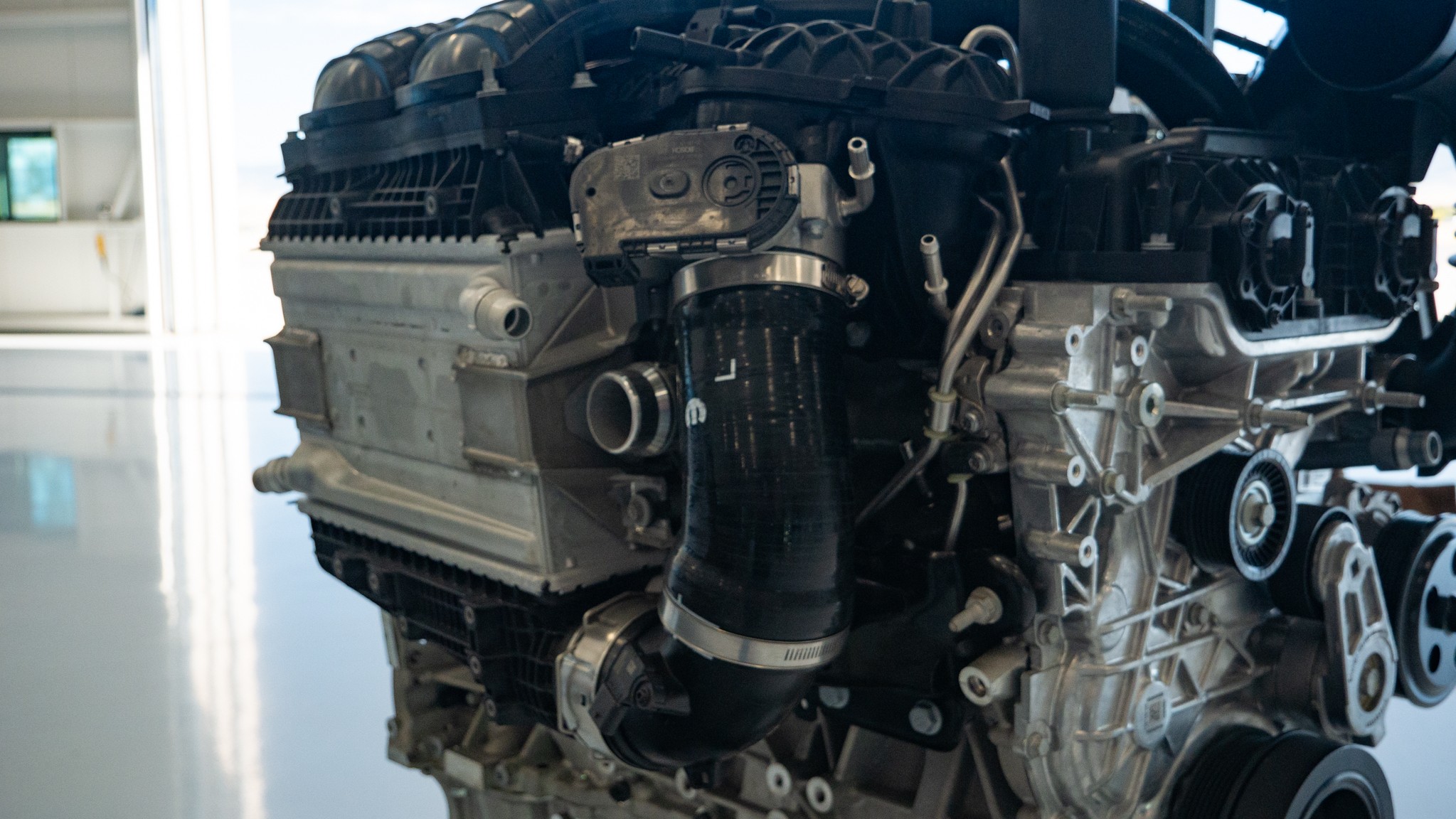 2023 Hurricane Twin Turbo 510 Deep Dive I6 Justin Banner 14