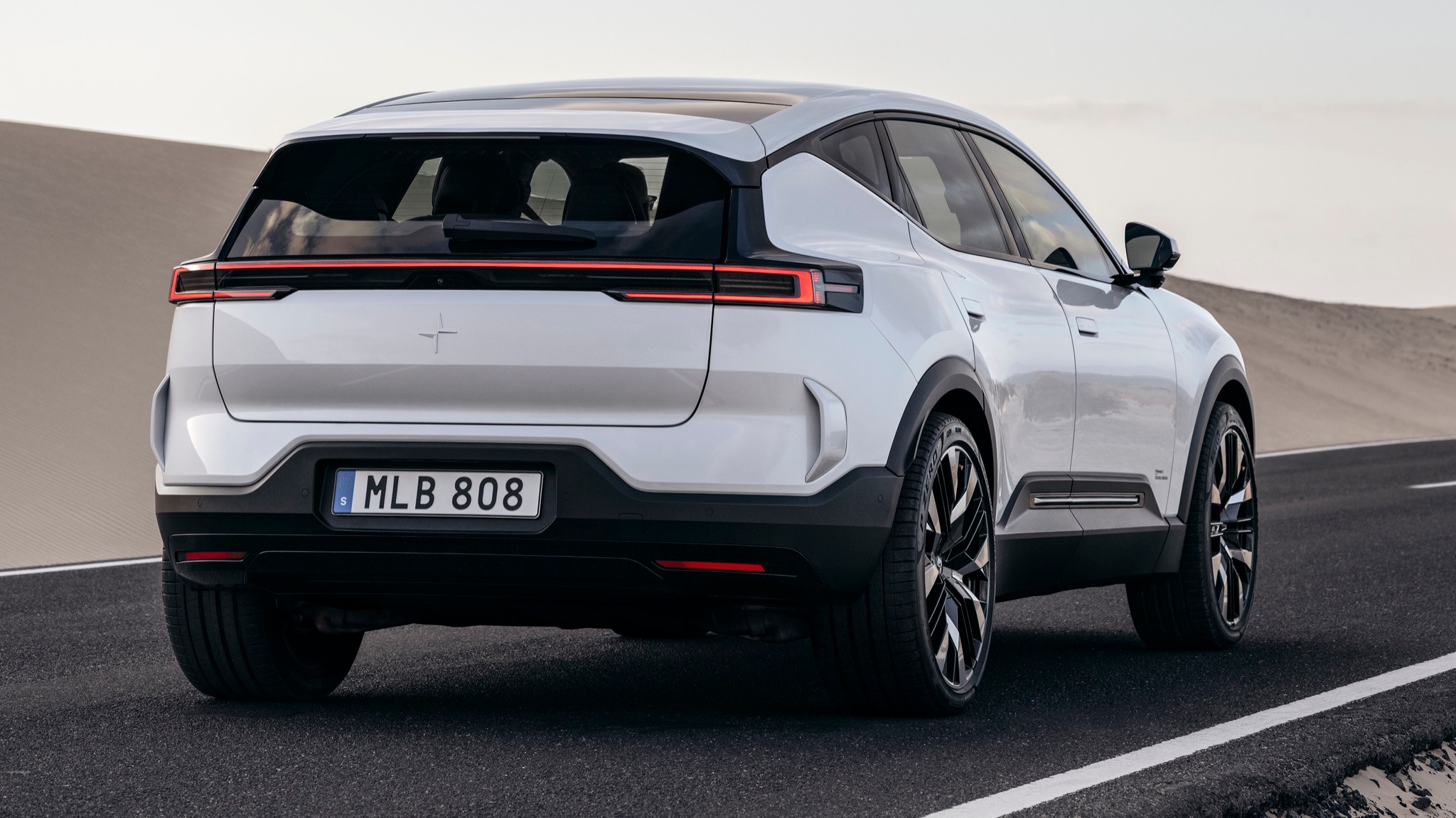 2024 Polestar 3 Electric SUV 16