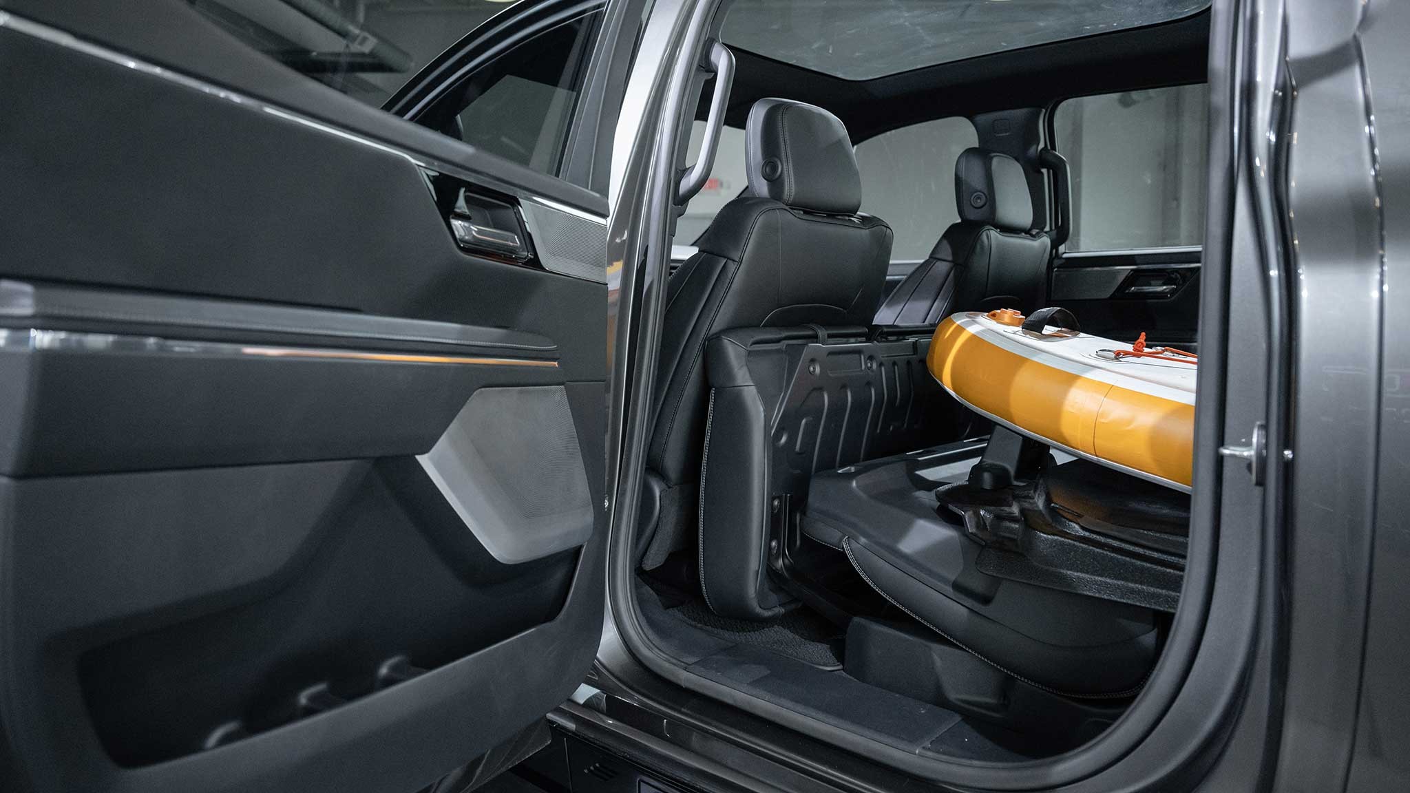 2024 GMC Sierra EV Denali Edition 1 reveal 43