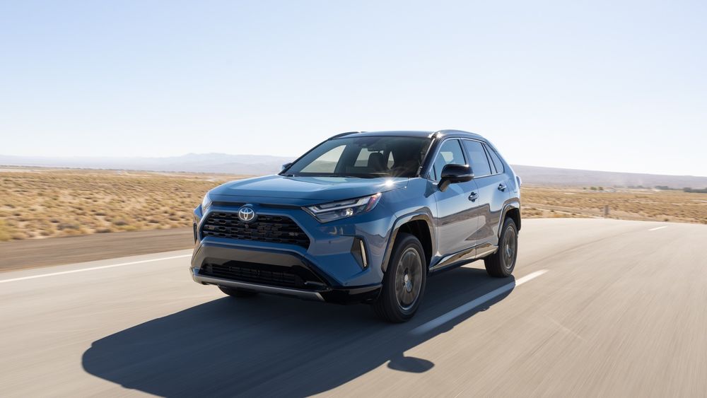 2023 Honda CR V Hybrid vs 2023 Toyota RAV4 Hybrid Comparison 72