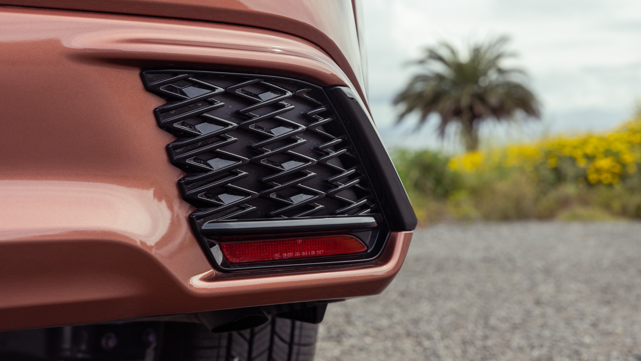 0015 2023 Lexus RX500h Fsport Performance bumper detail