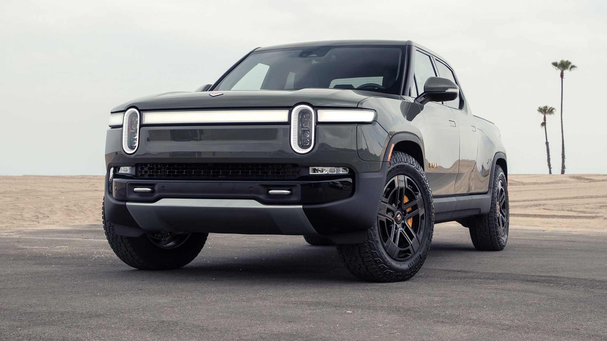 2023 Rivian R1T exterior 30