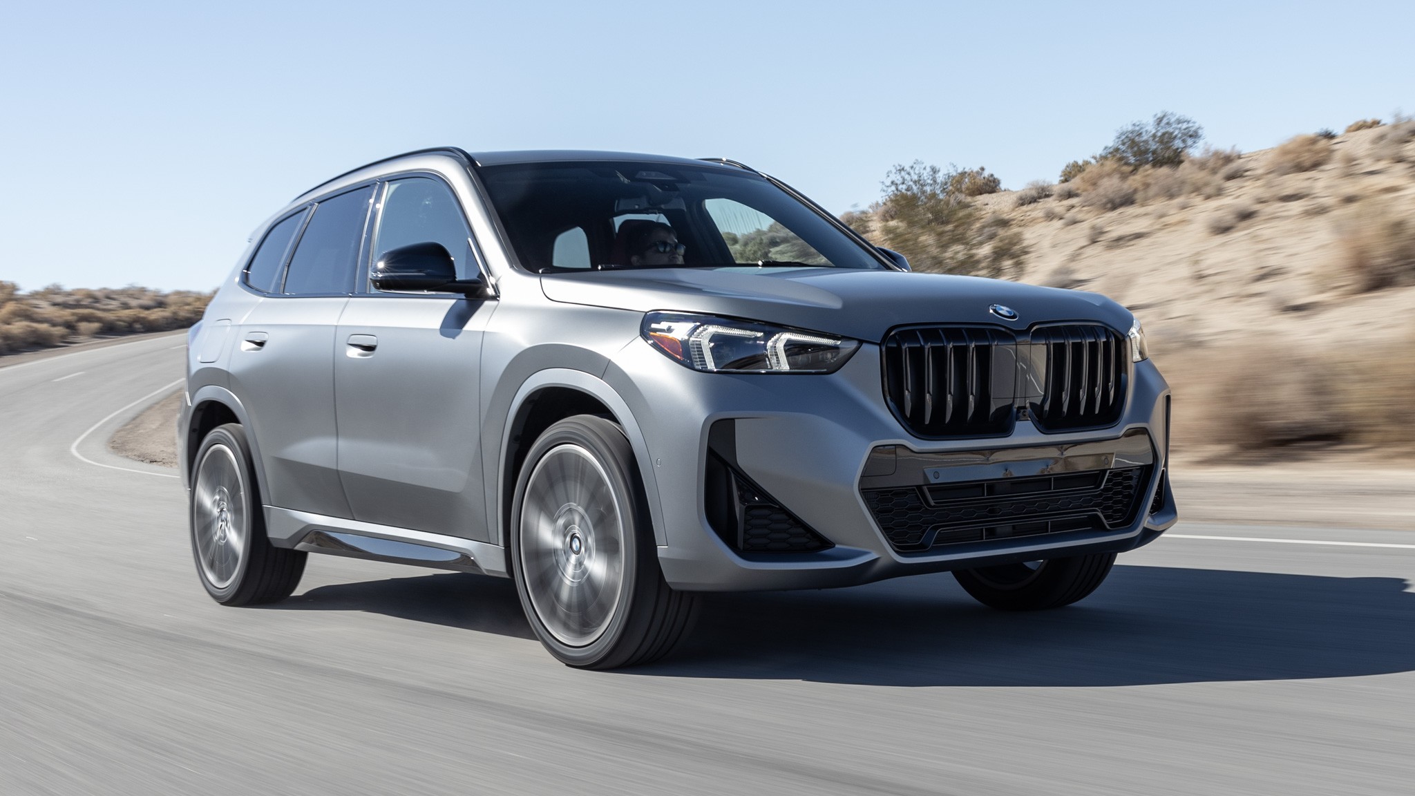 2023 BMW X1 40
