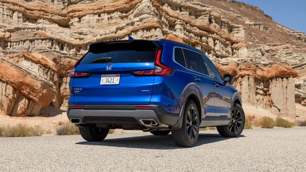 2024 Honda CR V Hybrid rear view 18
