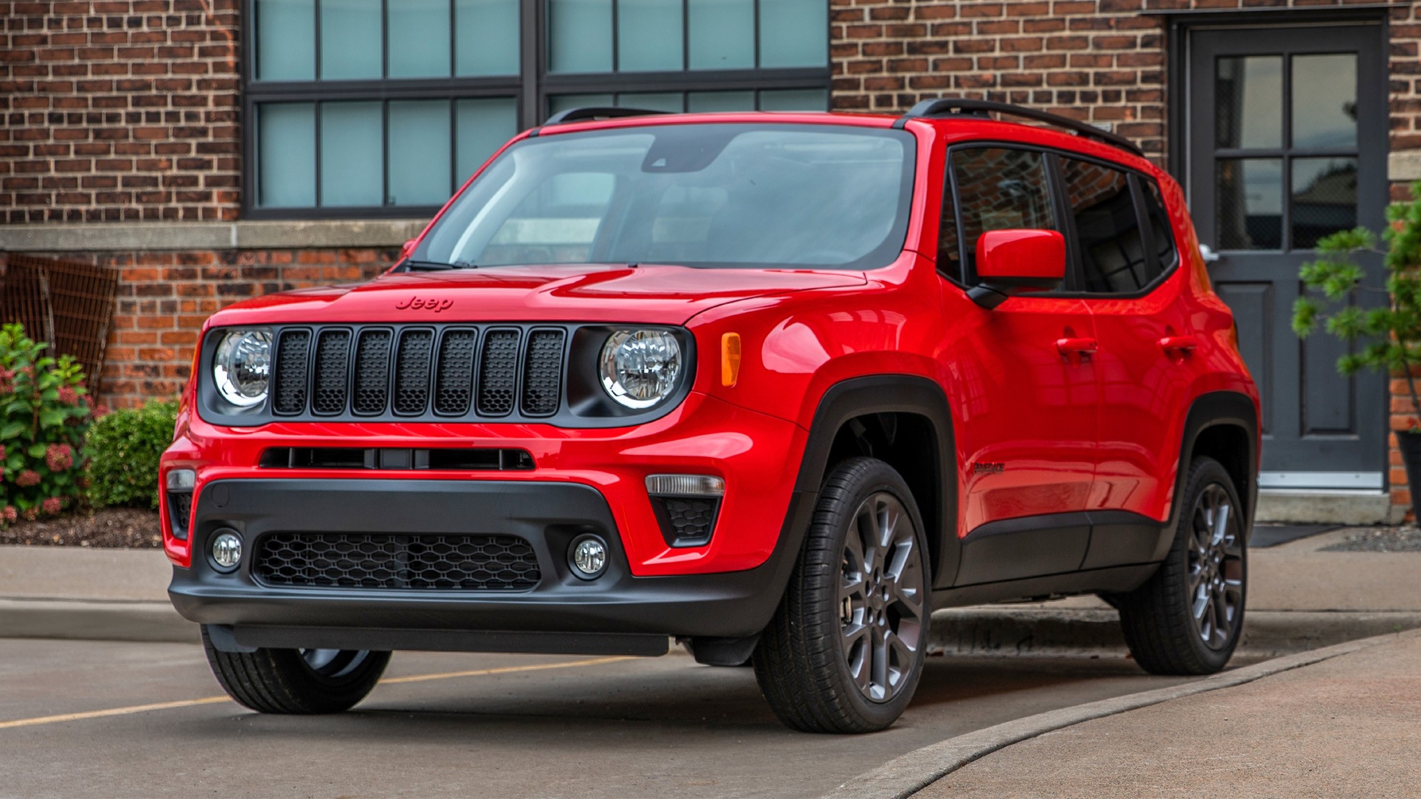 1 2023 Jeep Renegade
