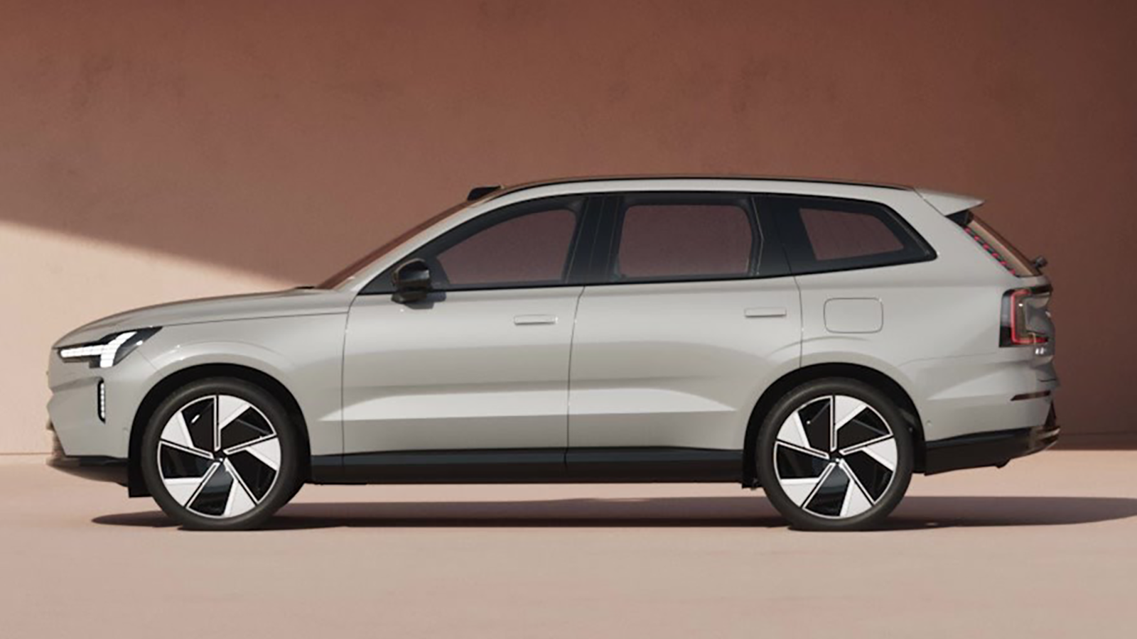 2024 Volvo EX90 SUV 44