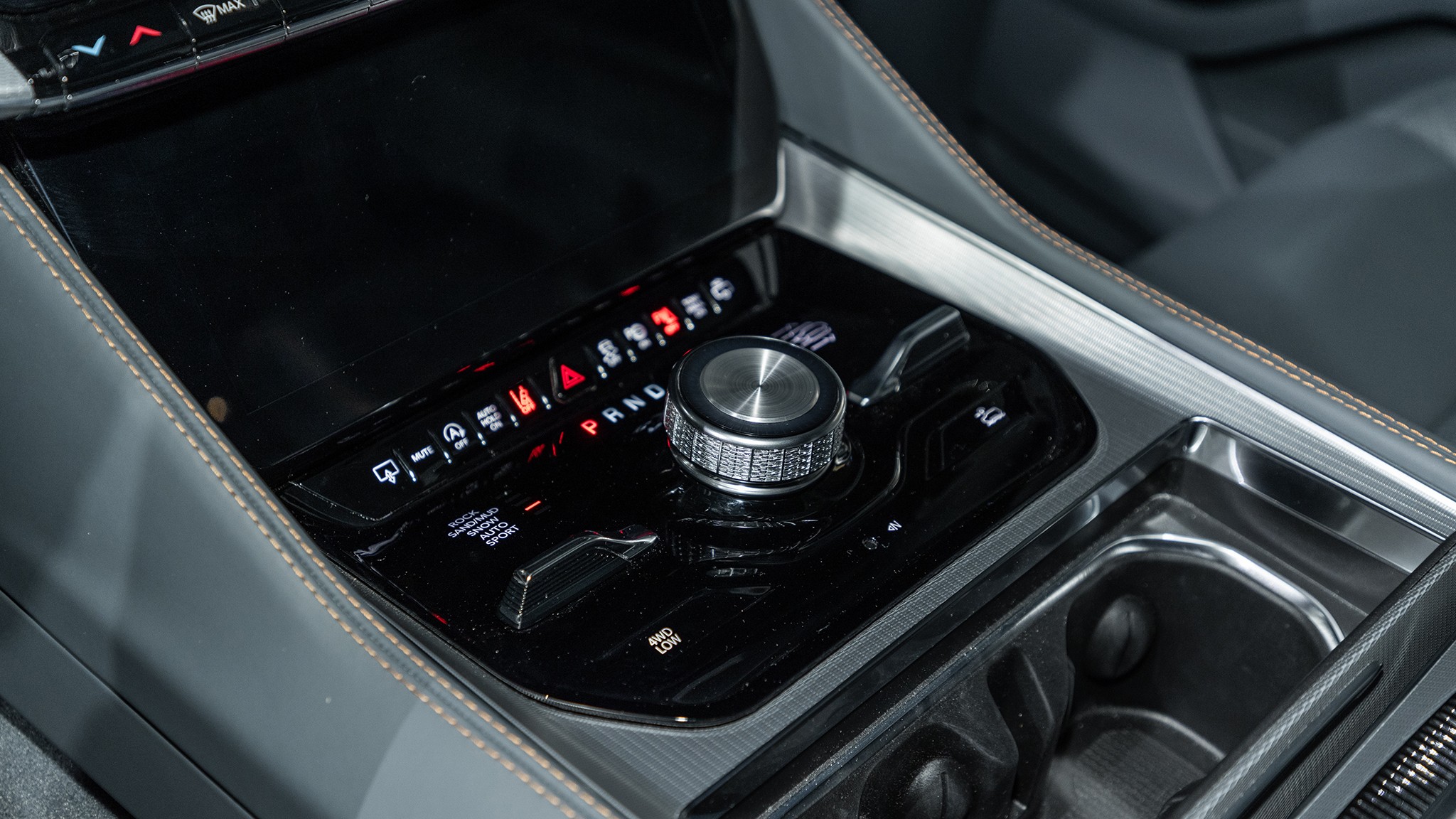 2023 Jeep Grand Wagoneer L NYIAS 23