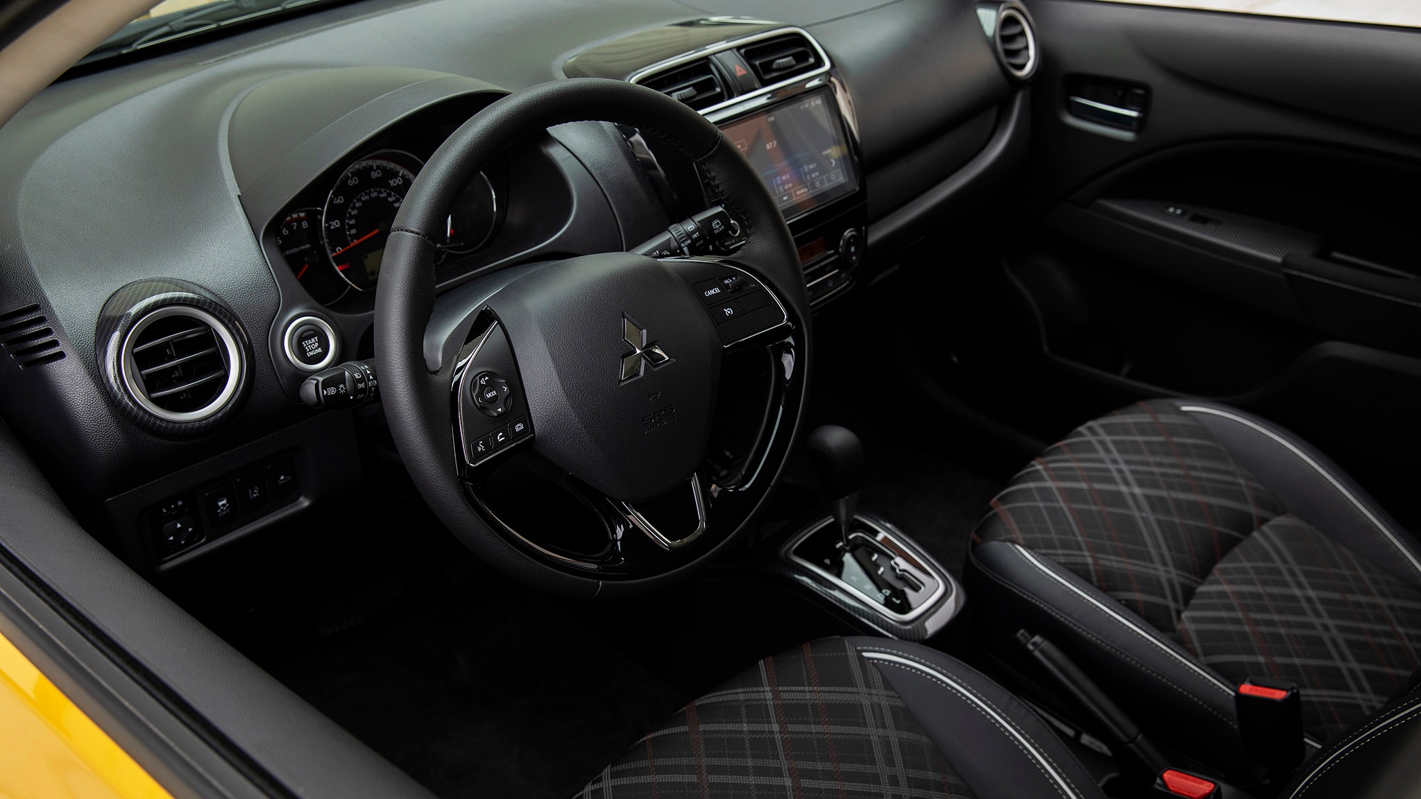 2021 mitsubishi mirage interior 04