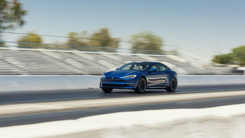 2021 Tesla Model S Plaid 37