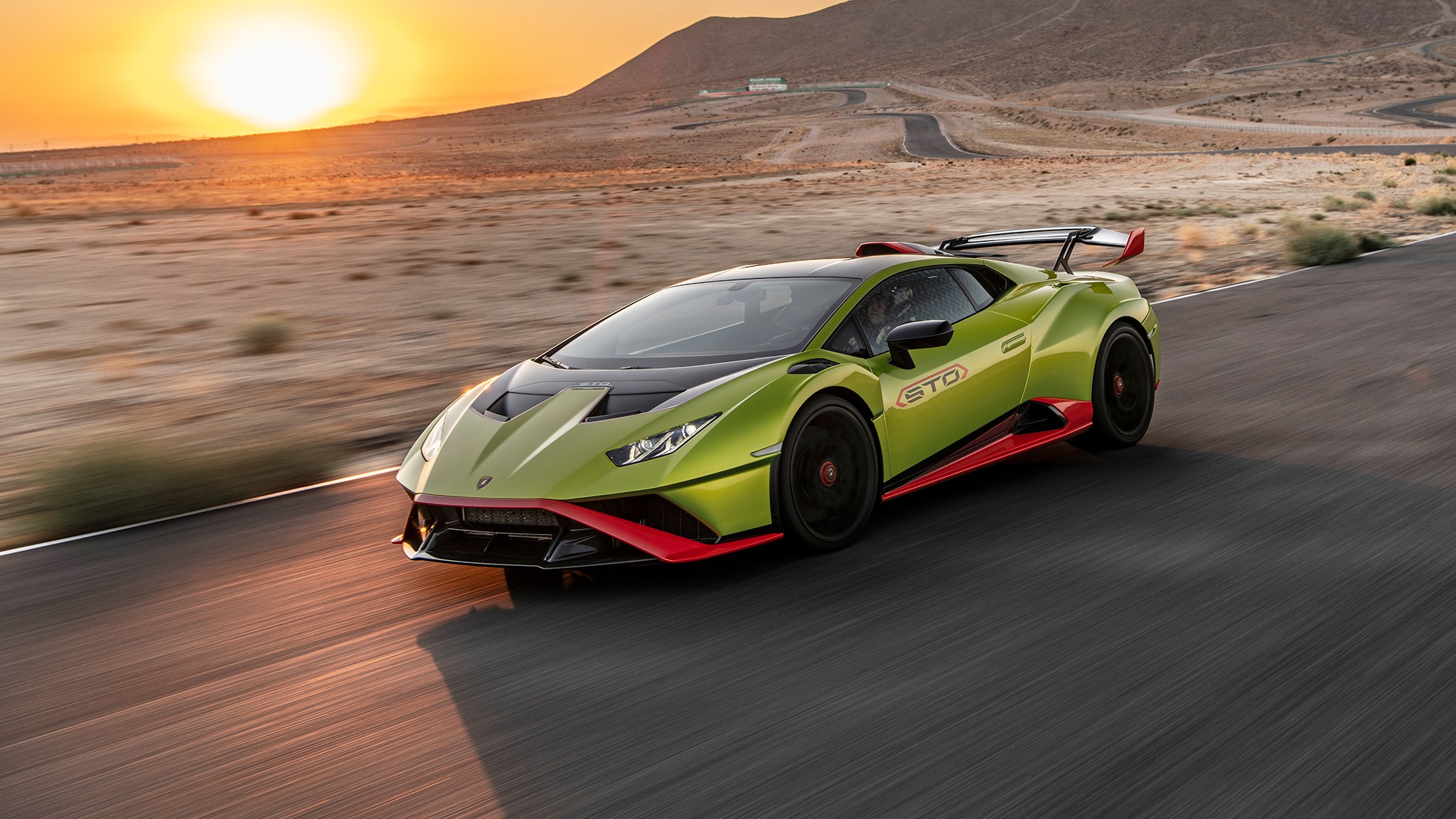 2021 Lamborghini Huracan STO 40