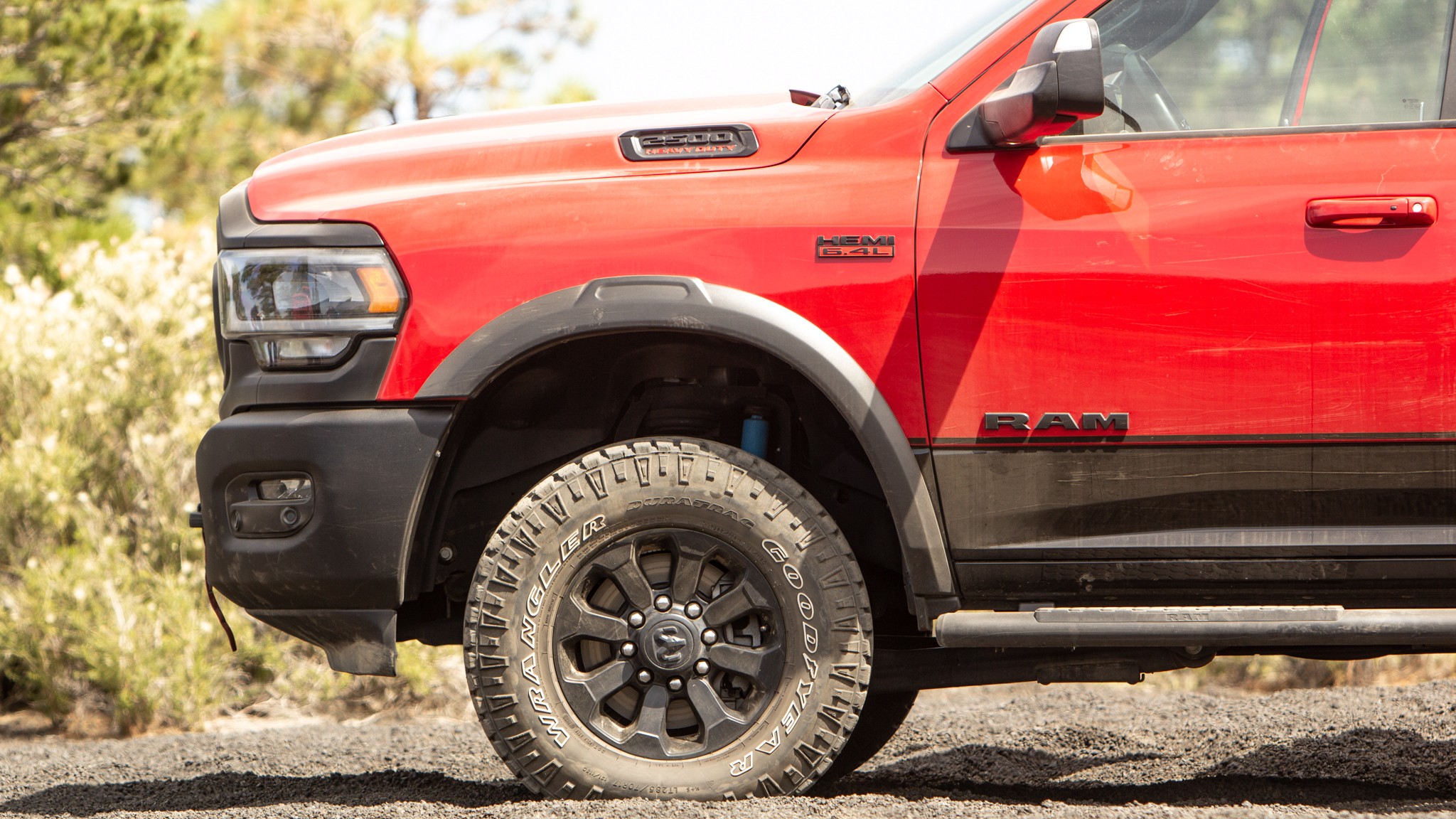 10 ram 1500 trx vs power wagon 2500 engine hemi hellcat