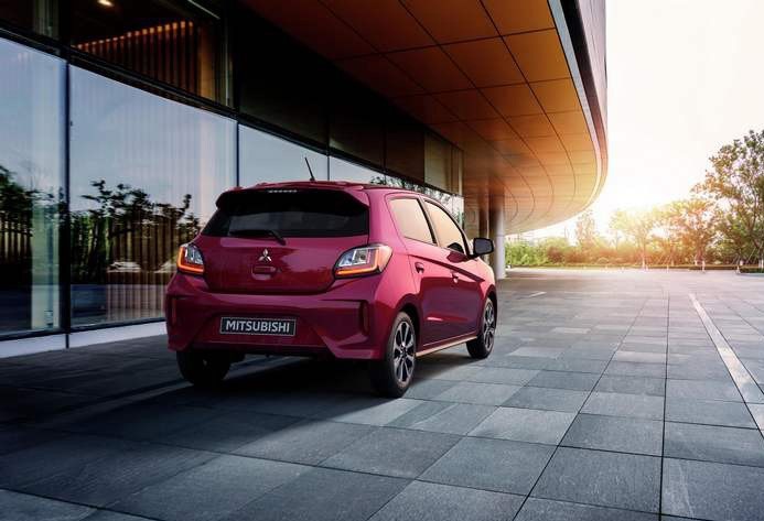 2021 Mitsubishi Mirage 3
