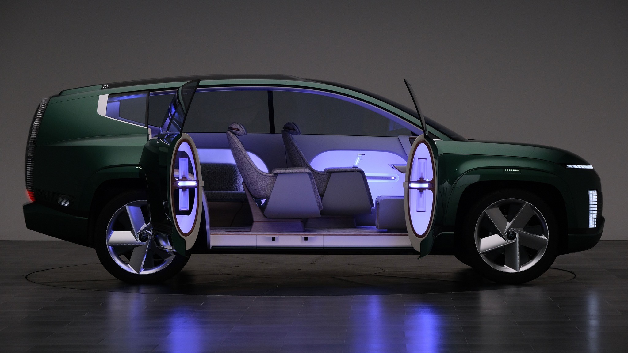 Hyundai Ioniq SEVEN Concept 10