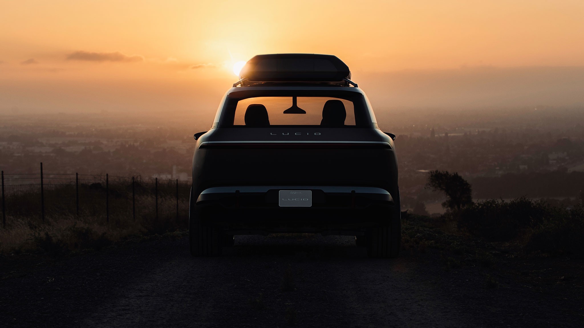 2022 Lucid Gravity SUV 1