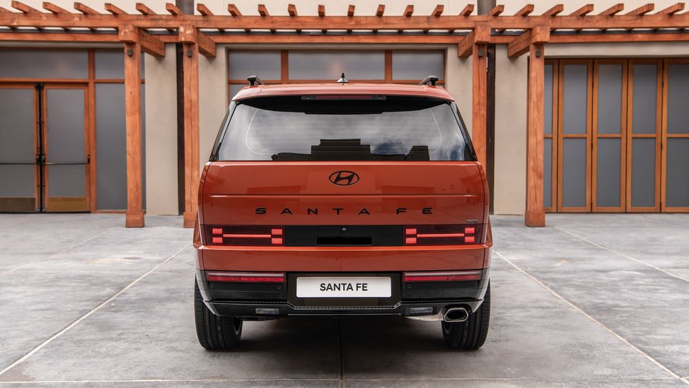 026 2024 Hyundai Santa Fe rear view