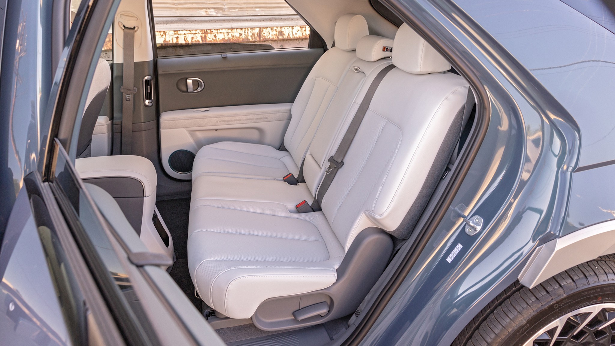 2024 Hyundai Ioniq 5 interior 059