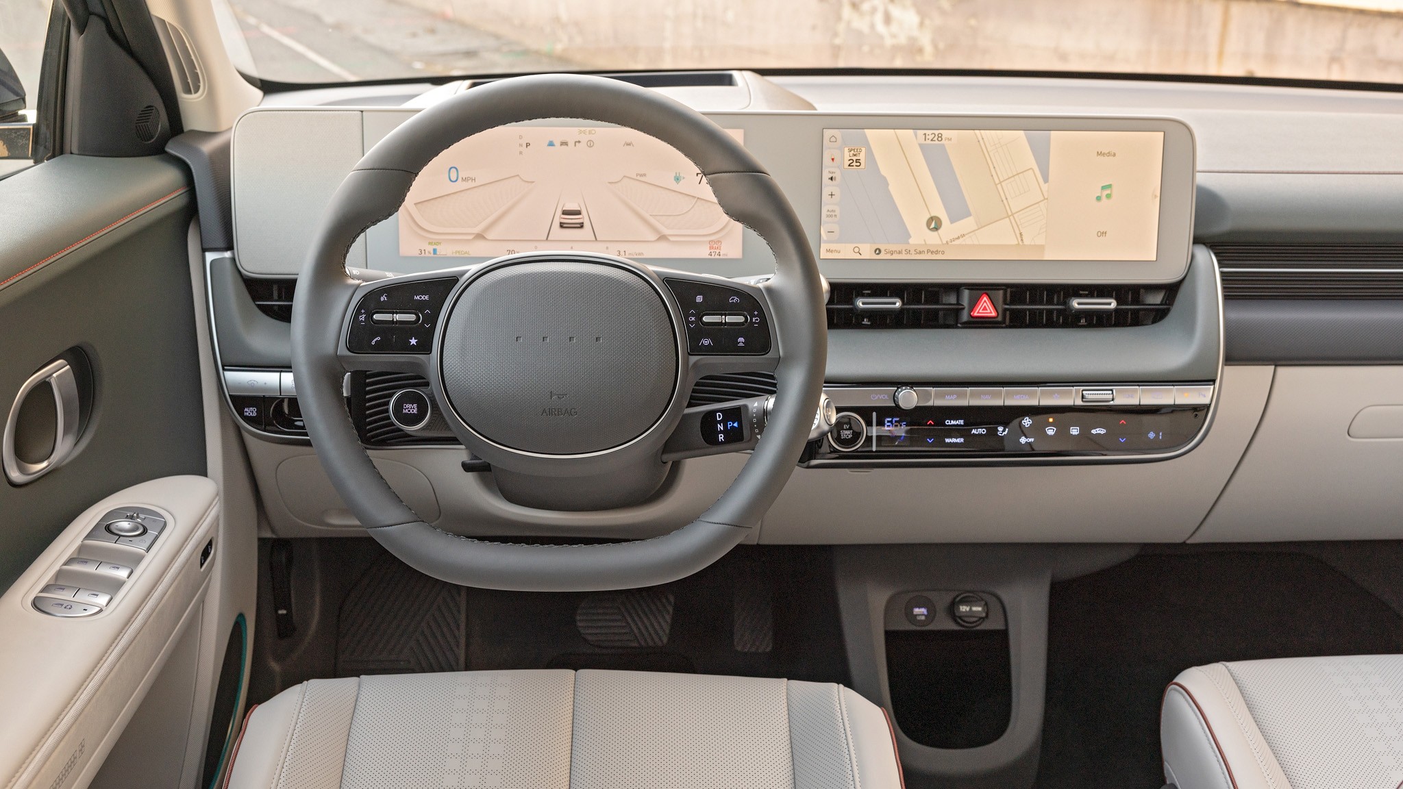2024 Hyundai Ioniq 5 interior 039