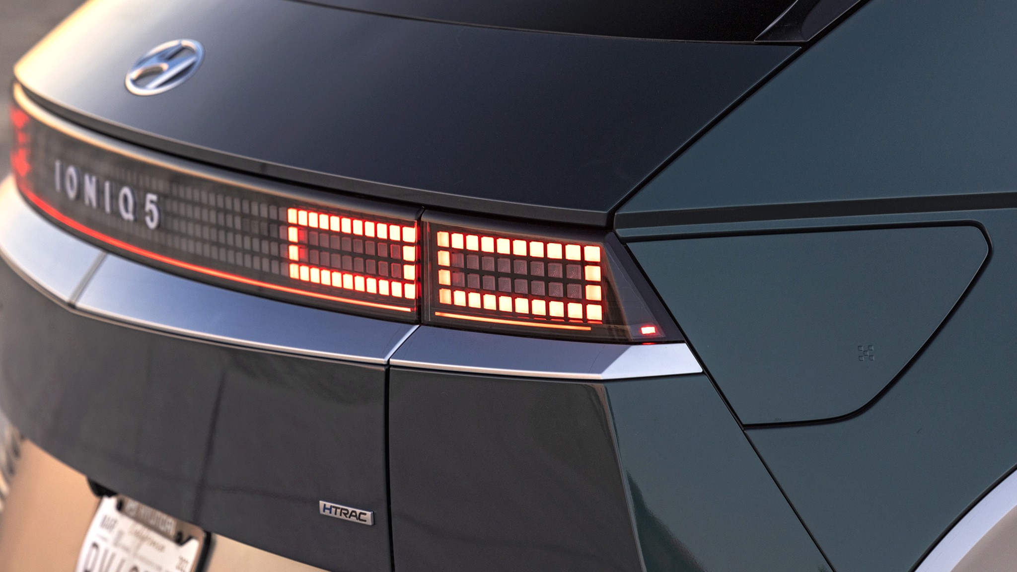 2024 Hyundai Ioniq 5 rear light 119