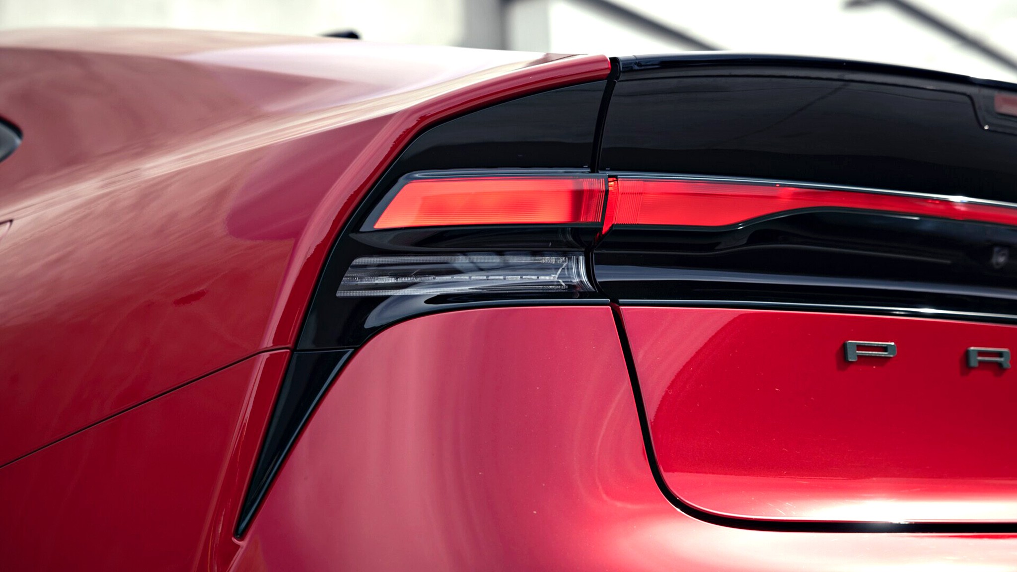 2024 Toyota Prius XLE tailight 14