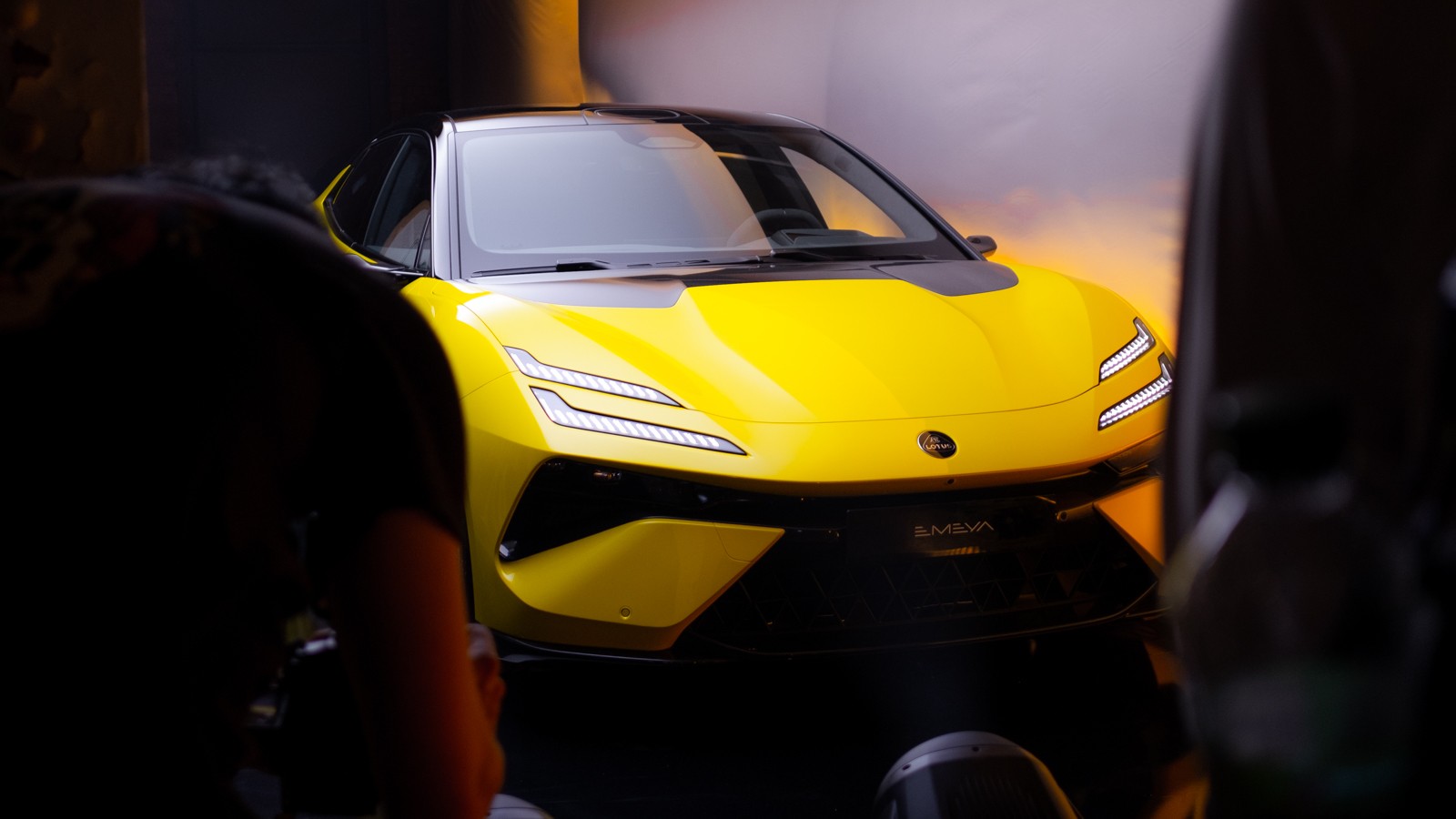 2025 Lotus Emeya EV JW 13