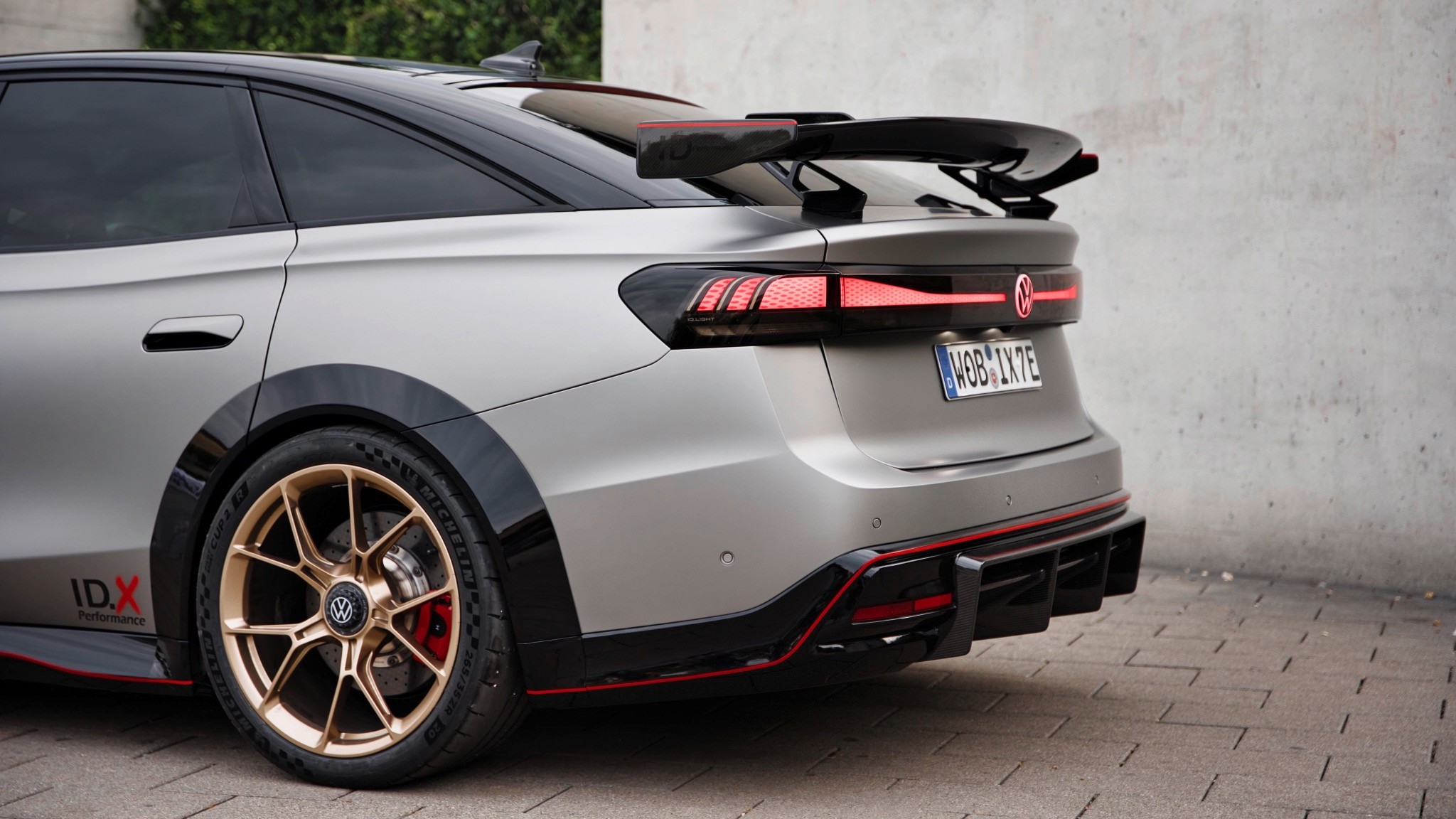 volkswagen idx id7 performance concept 9