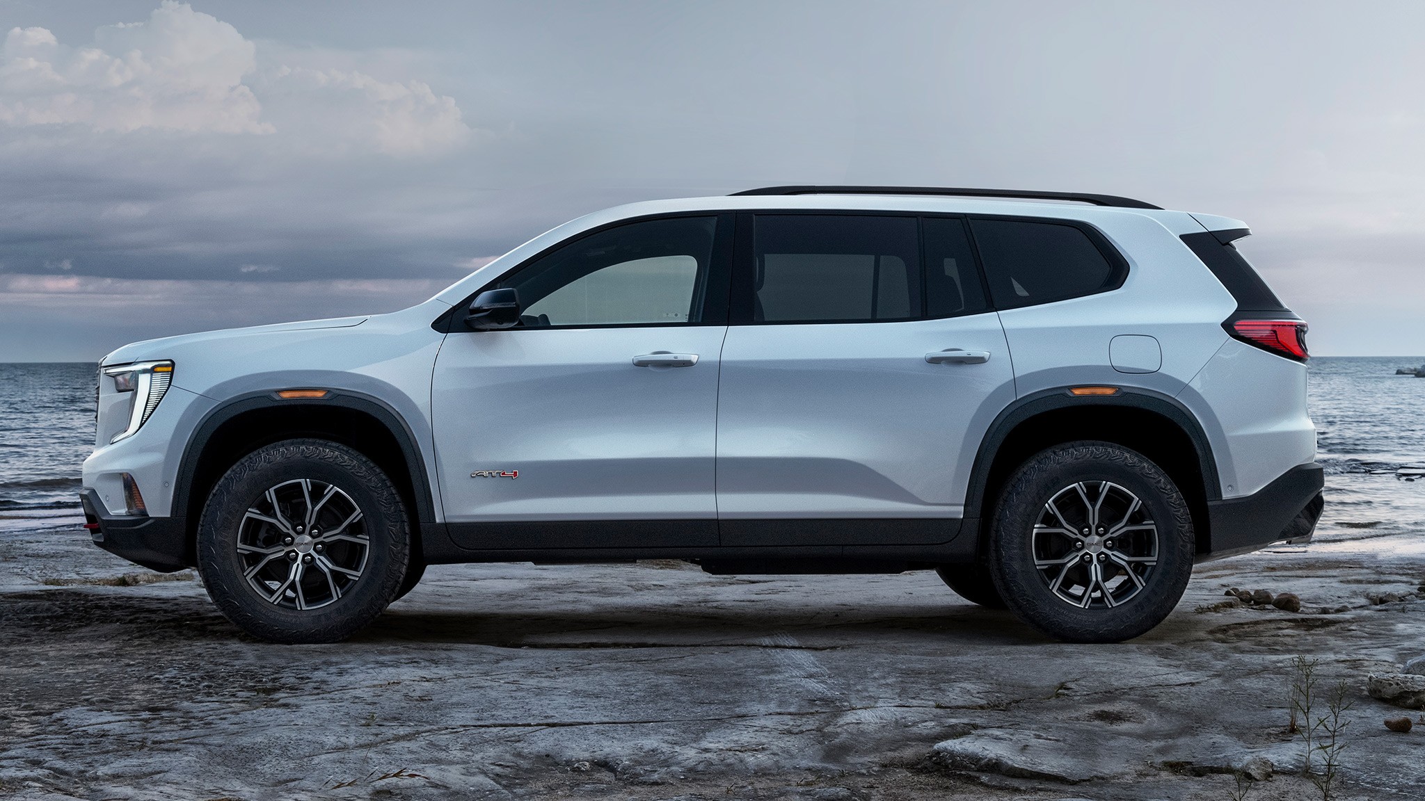 2024 GMC Acadia 5