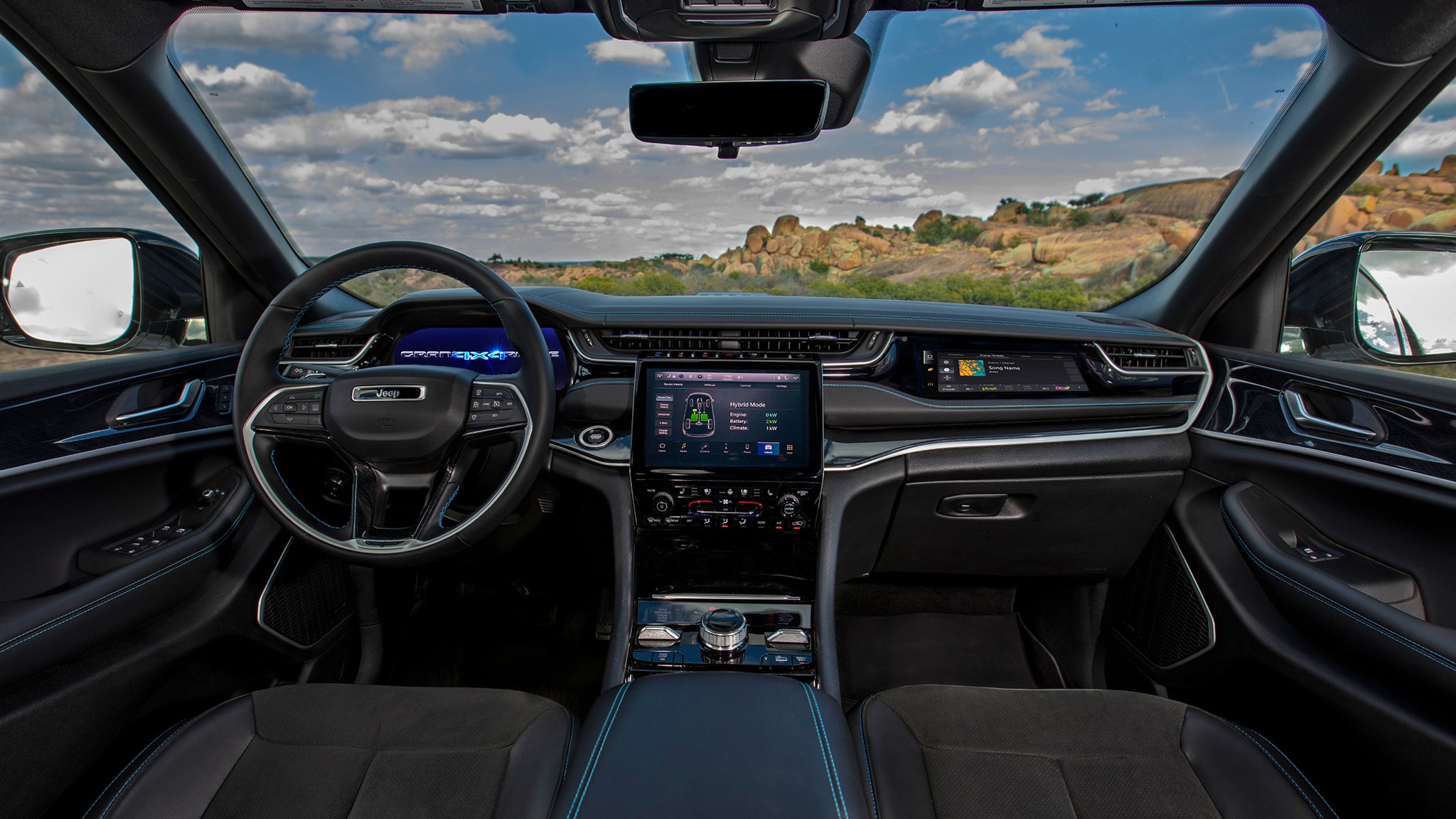 16 2024 Jeep Grand Cherokee 4xe trailhawk interior