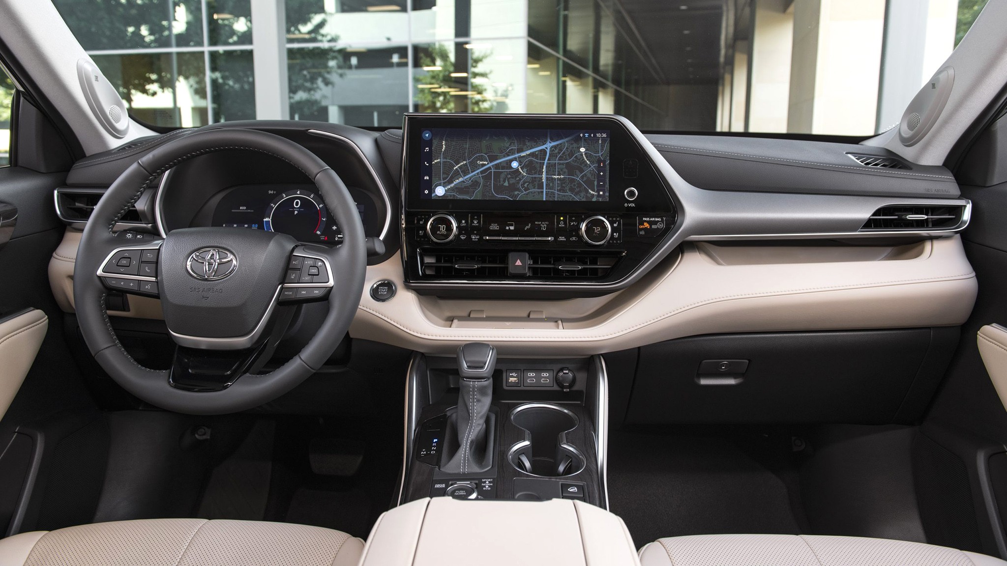 9 2024 Toyota Highlander interior