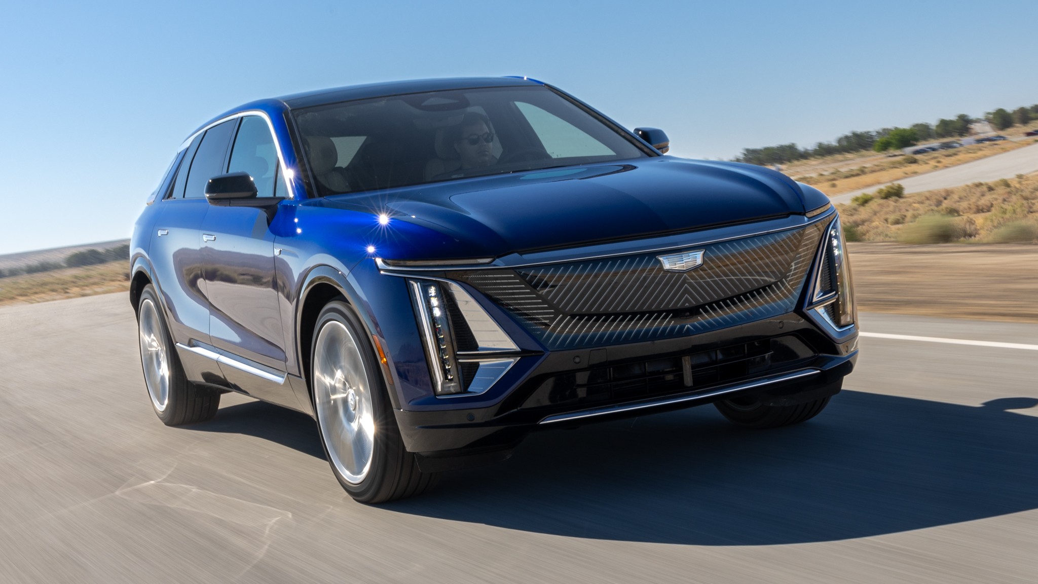 007 2024 Cadillac Lyriq AWD