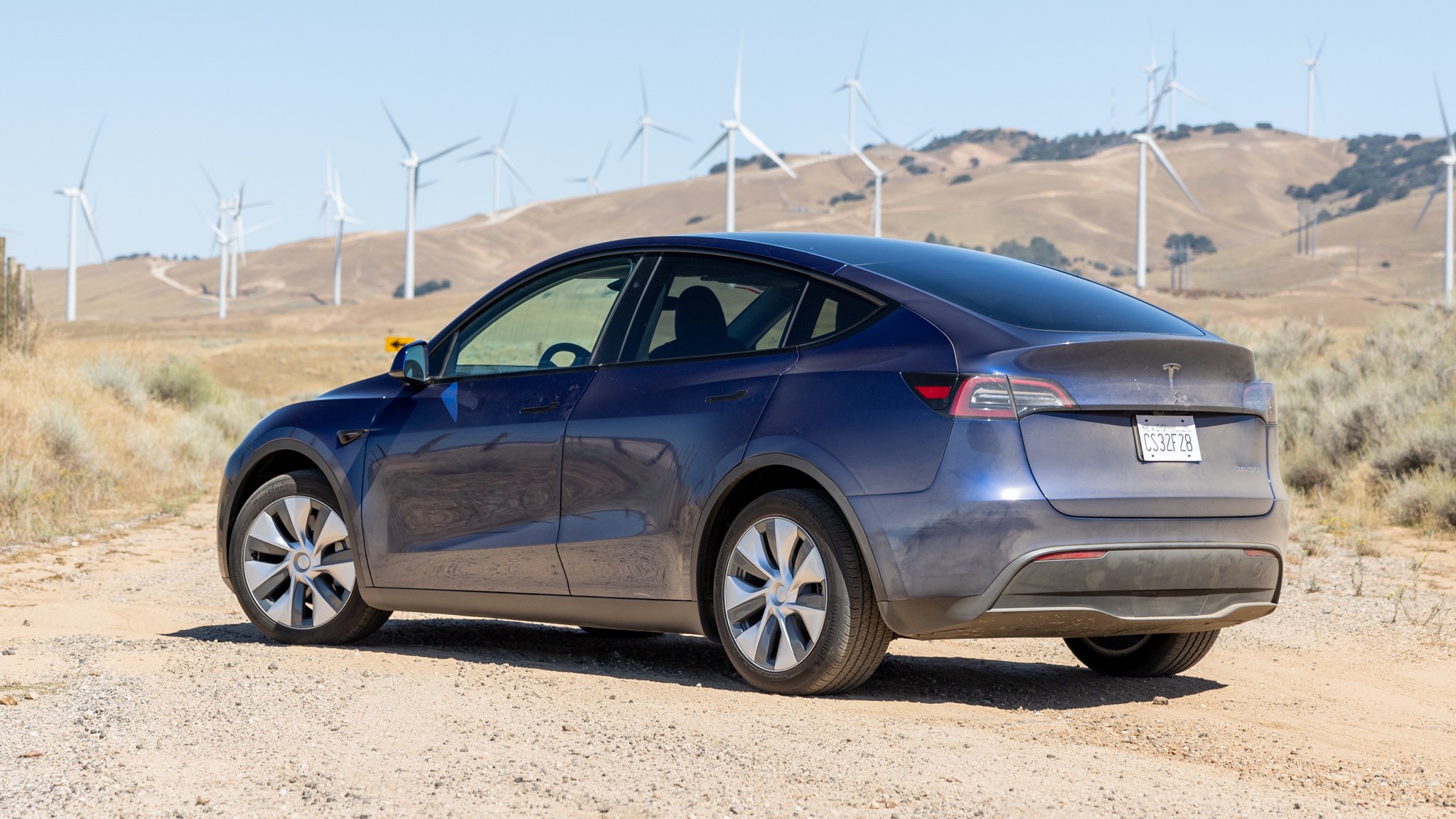 027 2023 tesla model y