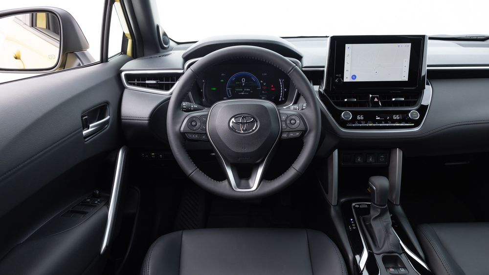 014 2023 Toyota Corolla Cross Hybrid driver seat