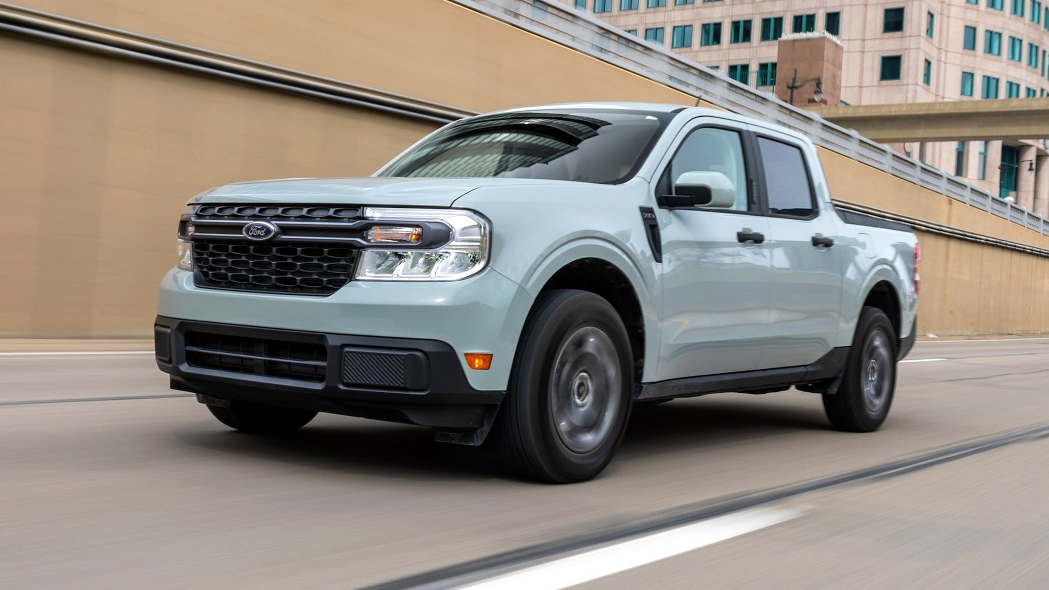 2024 Ford Maverick front view 88