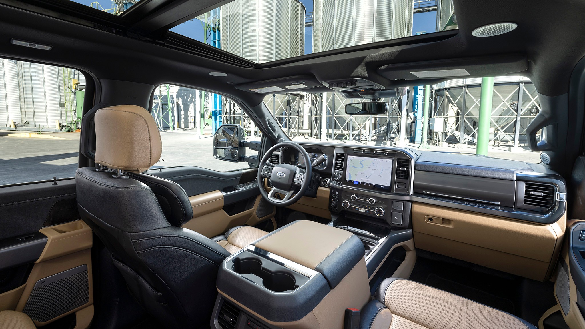 2024 Ford Super Duty F 350 Lariat interior 09