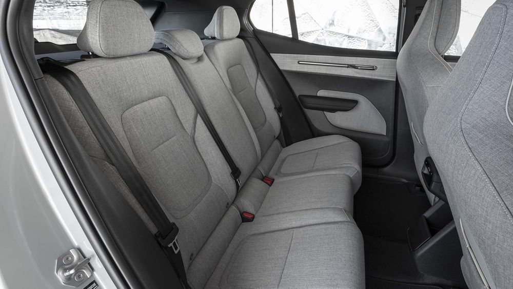 031 2025 volvo ex30 rear seats