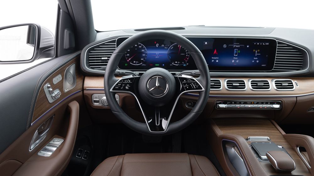 016 2024 Mercedes Benz GLE 450e dashboard