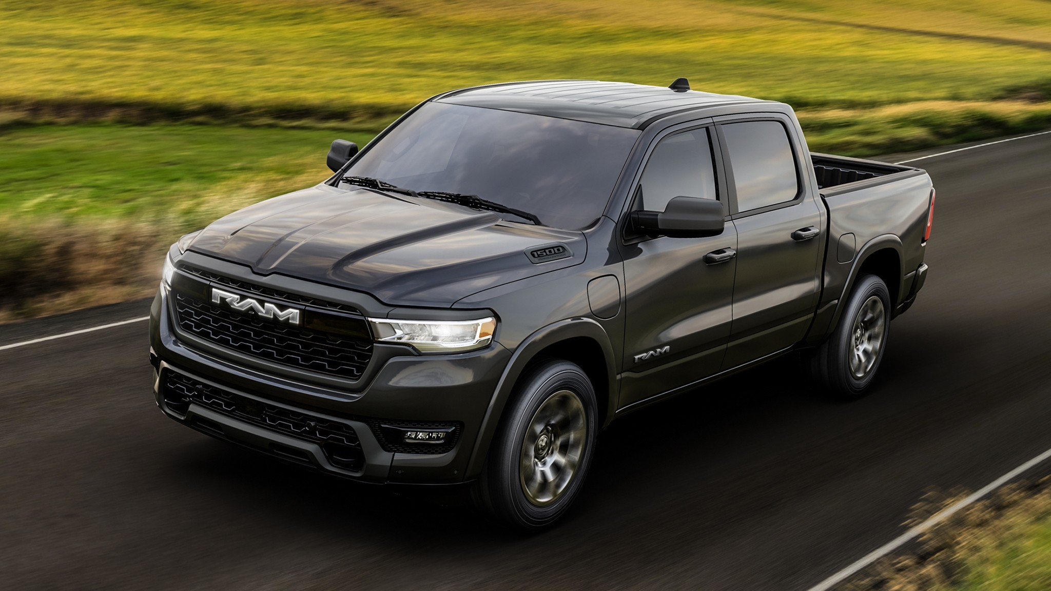 2025 Ram 1500 ramcharger 11