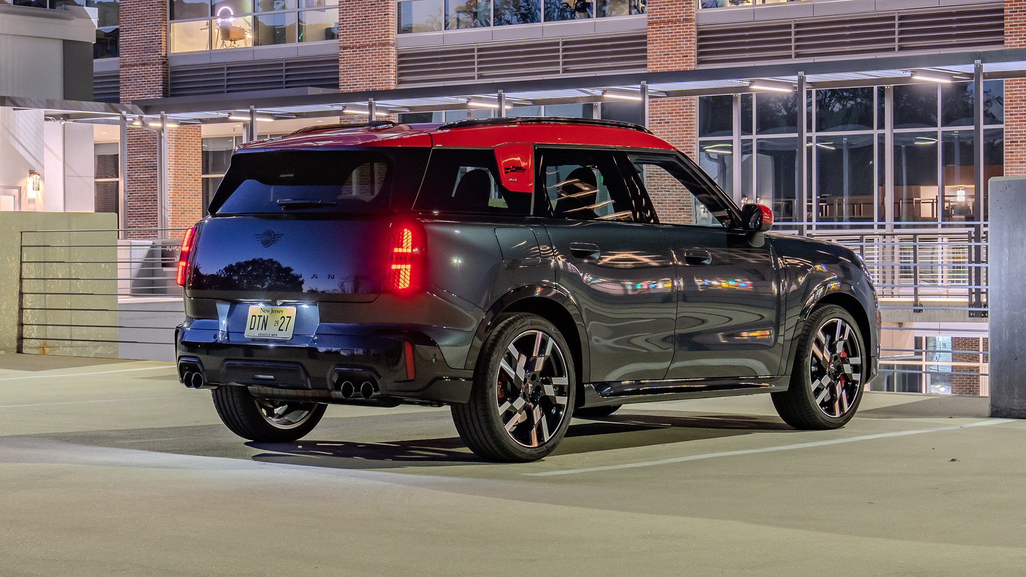 2025 Mini John Cooper Works Countryman 18