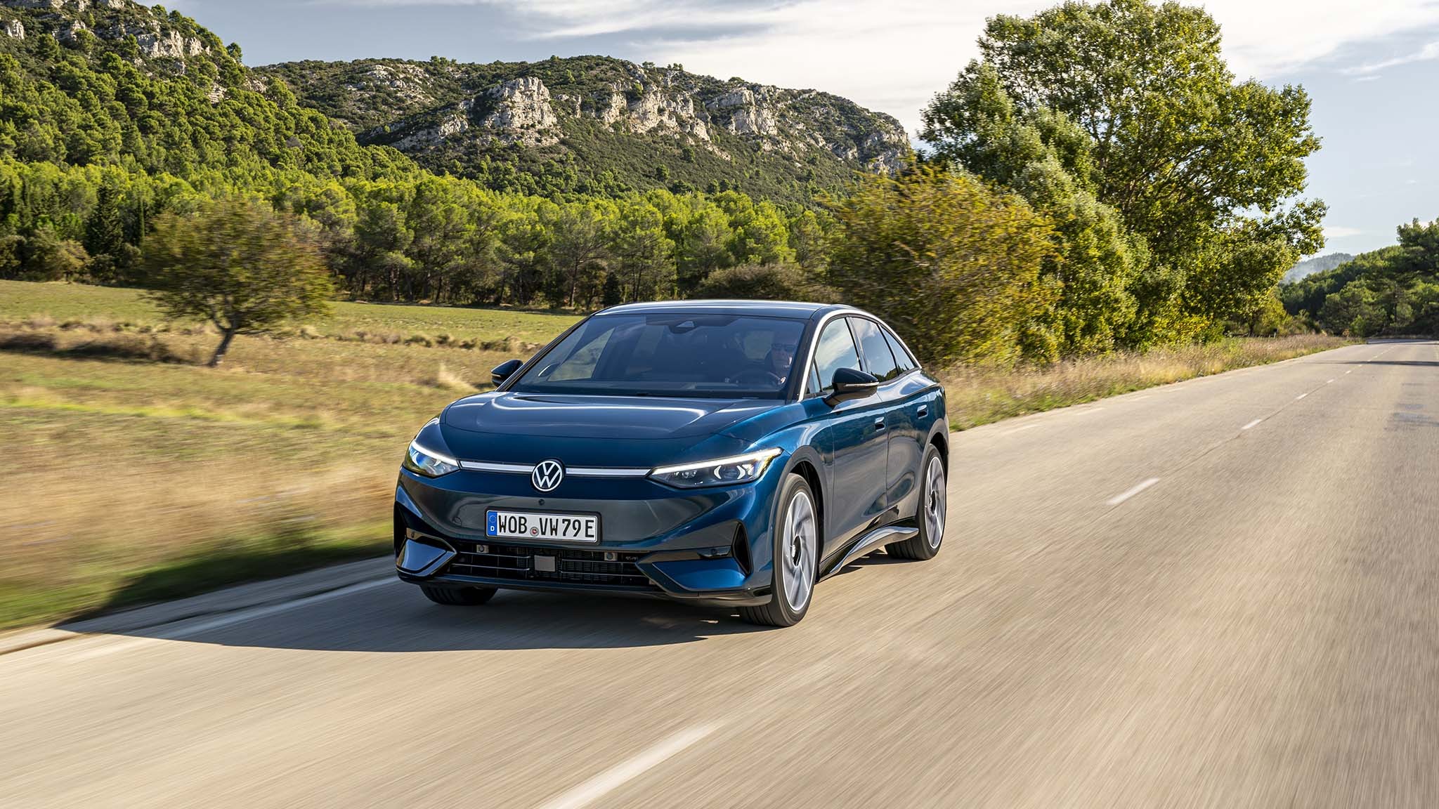 007 2025 volkswagen vw id7 electric sedan front in motion