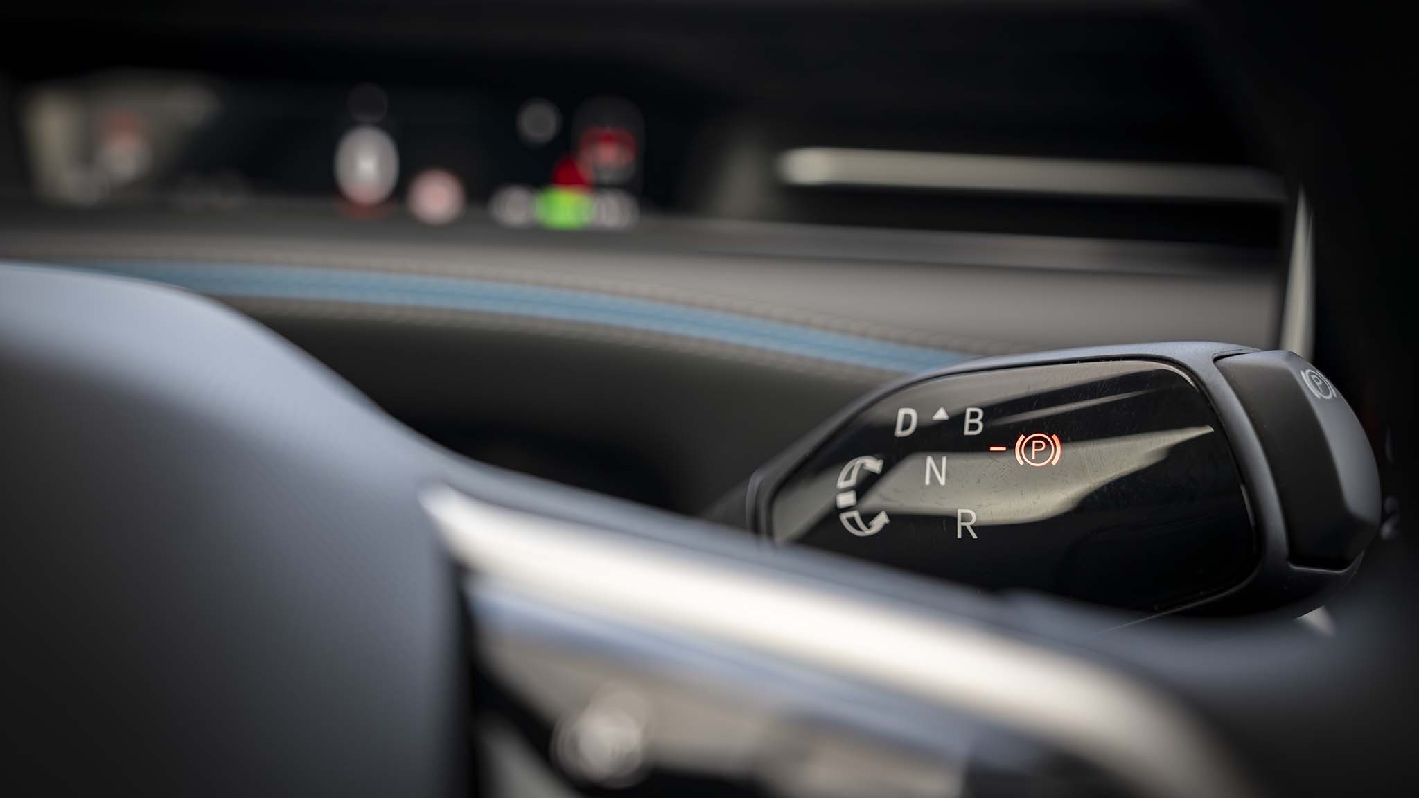 009 2025 volkswagen vw id7 electric sedan